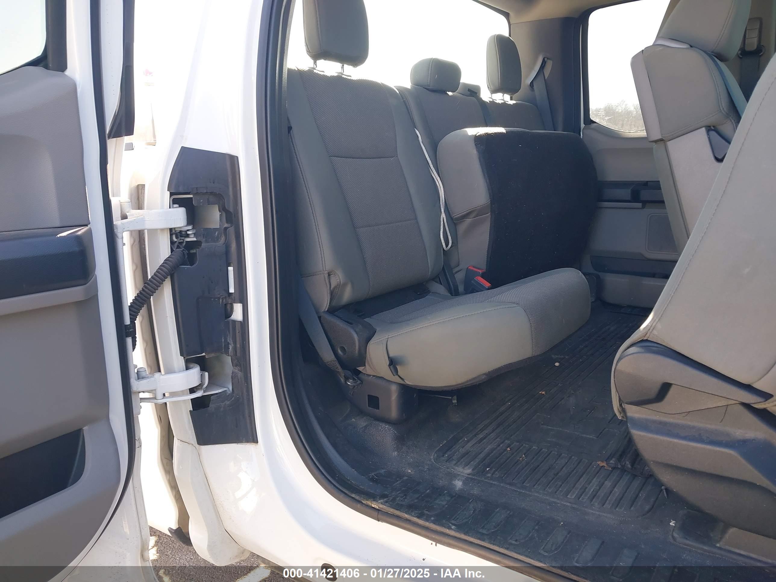 FORD F-250 image 8
