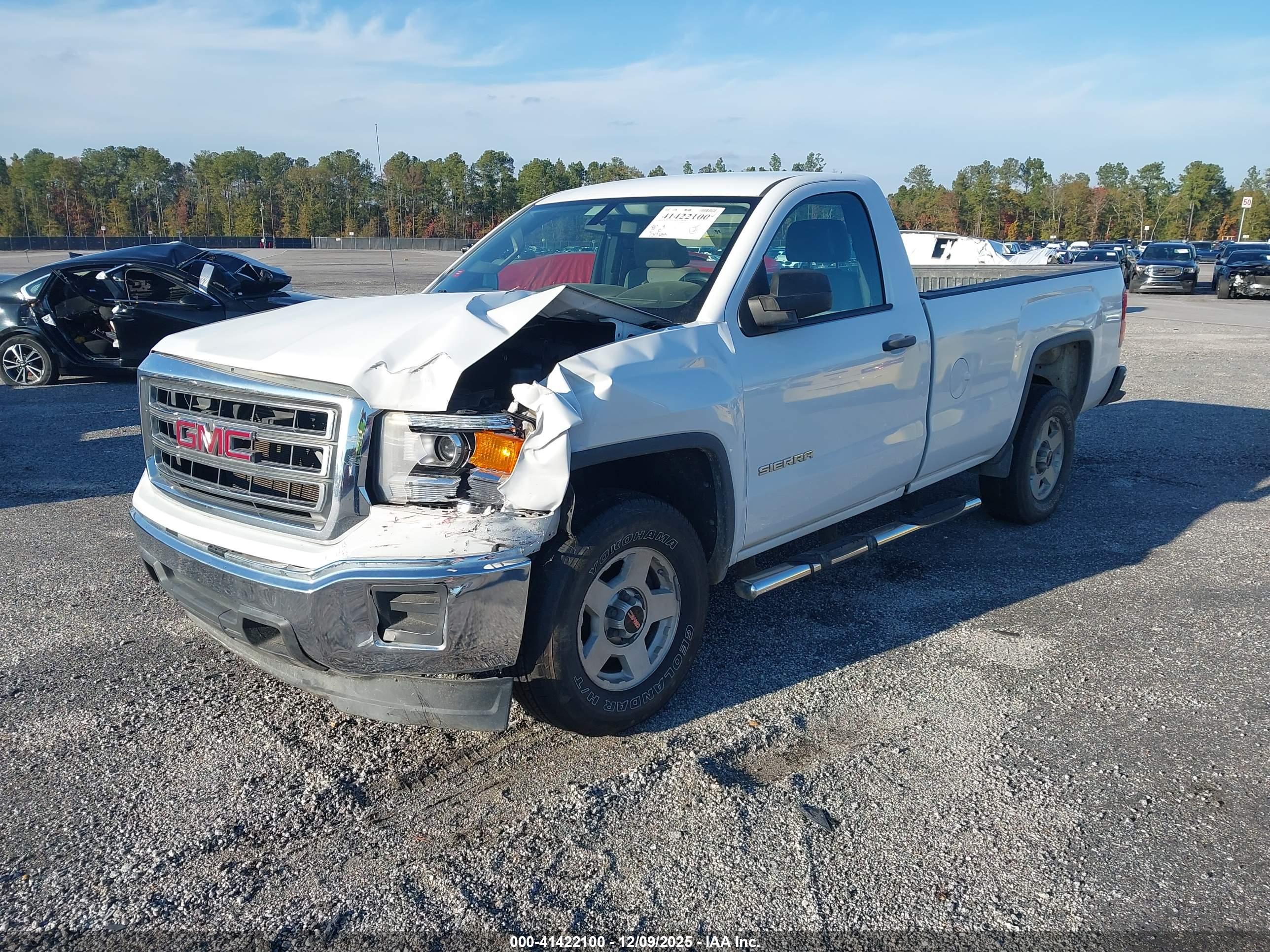 GMC SIERRA image 2