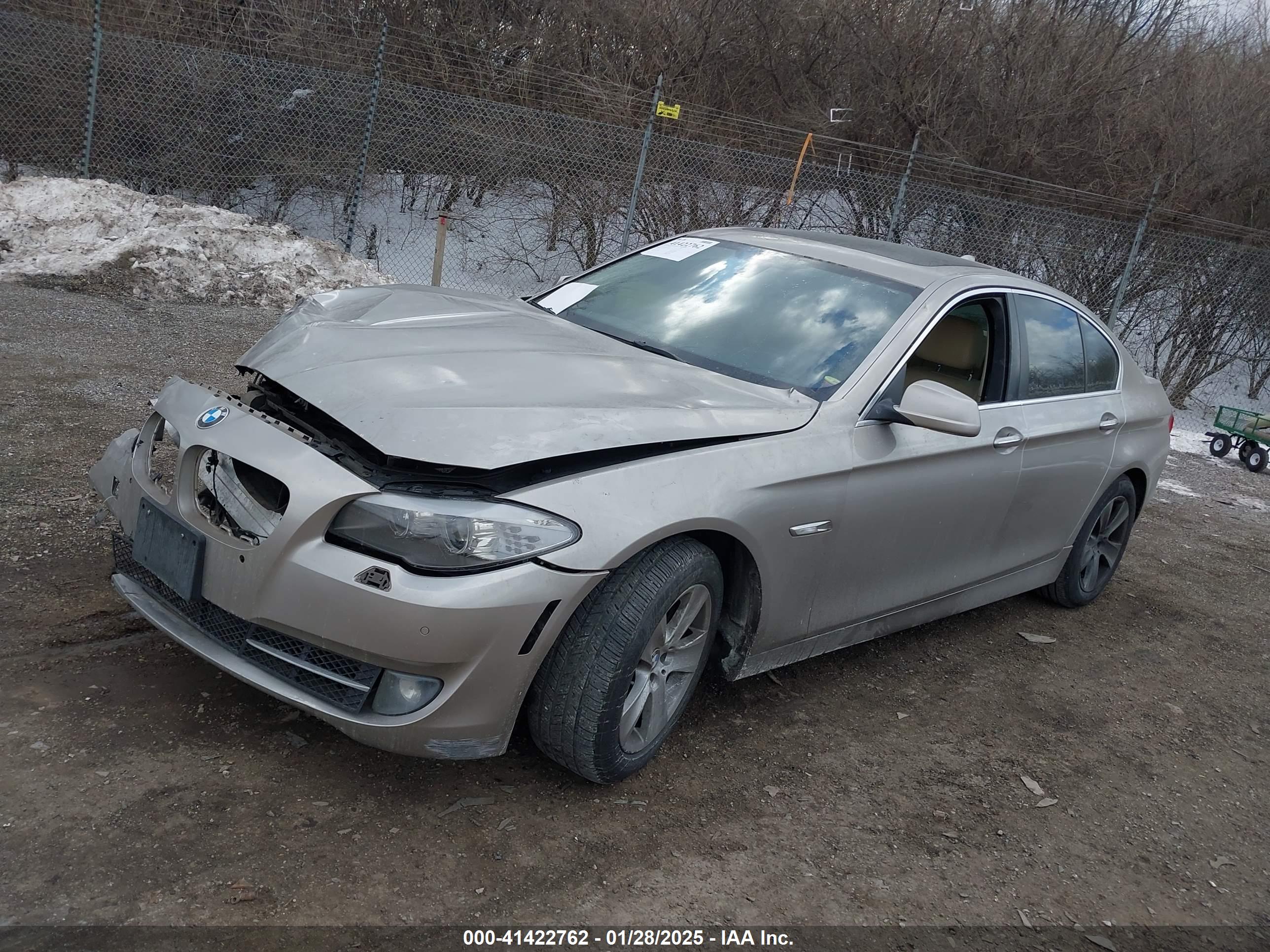 BMW 528I image 2
