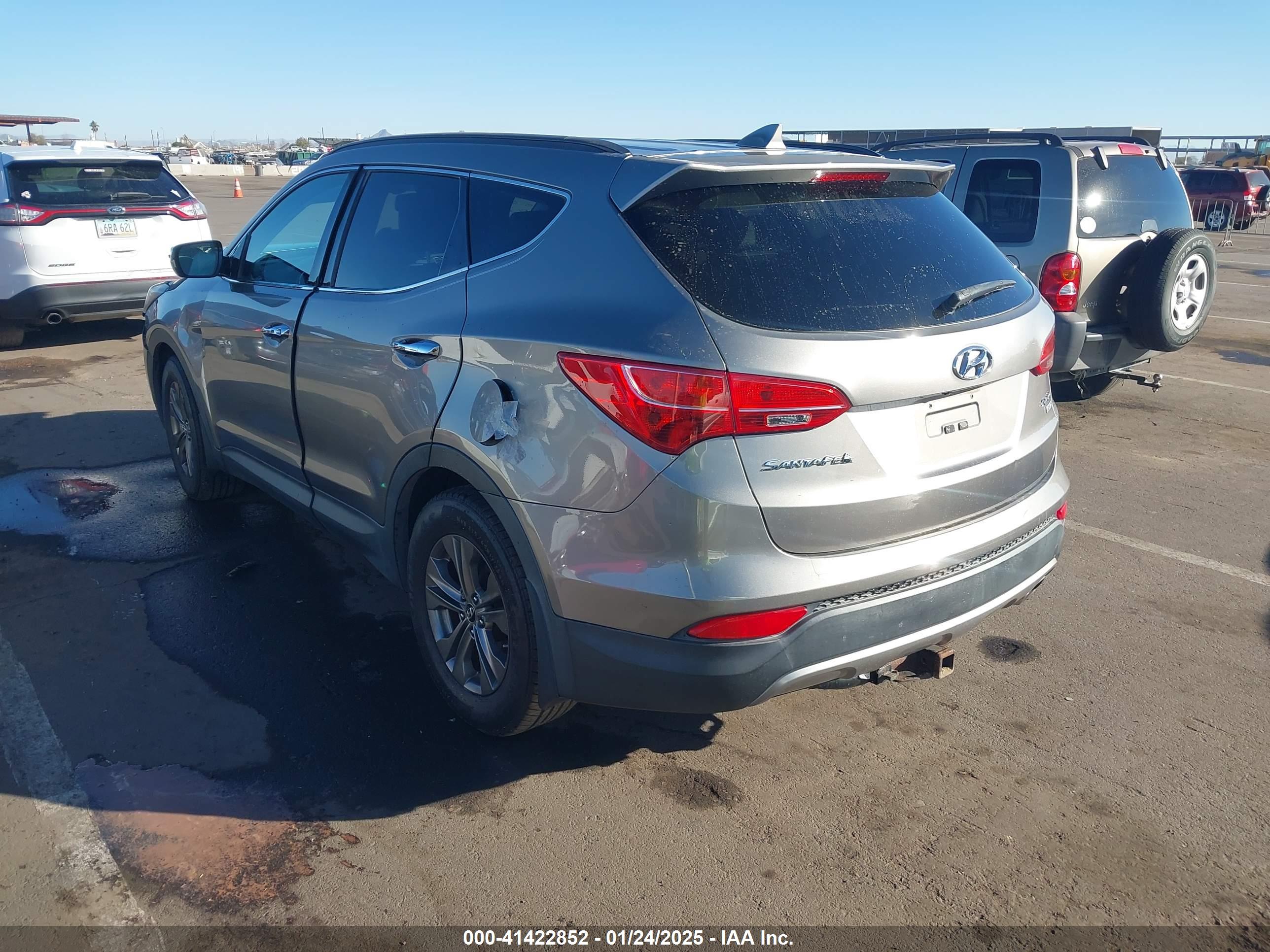 HYUNDAI SANTA image 3