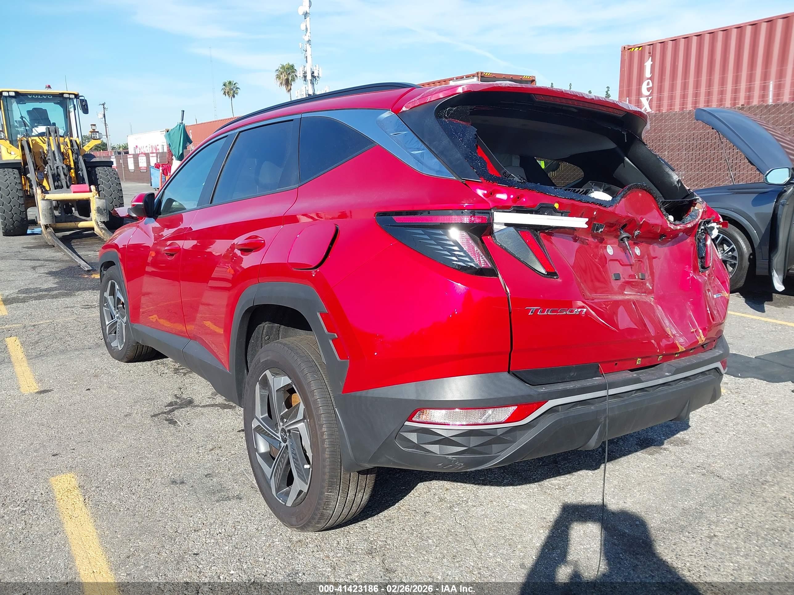 HYUNDAI TUCSON image 3