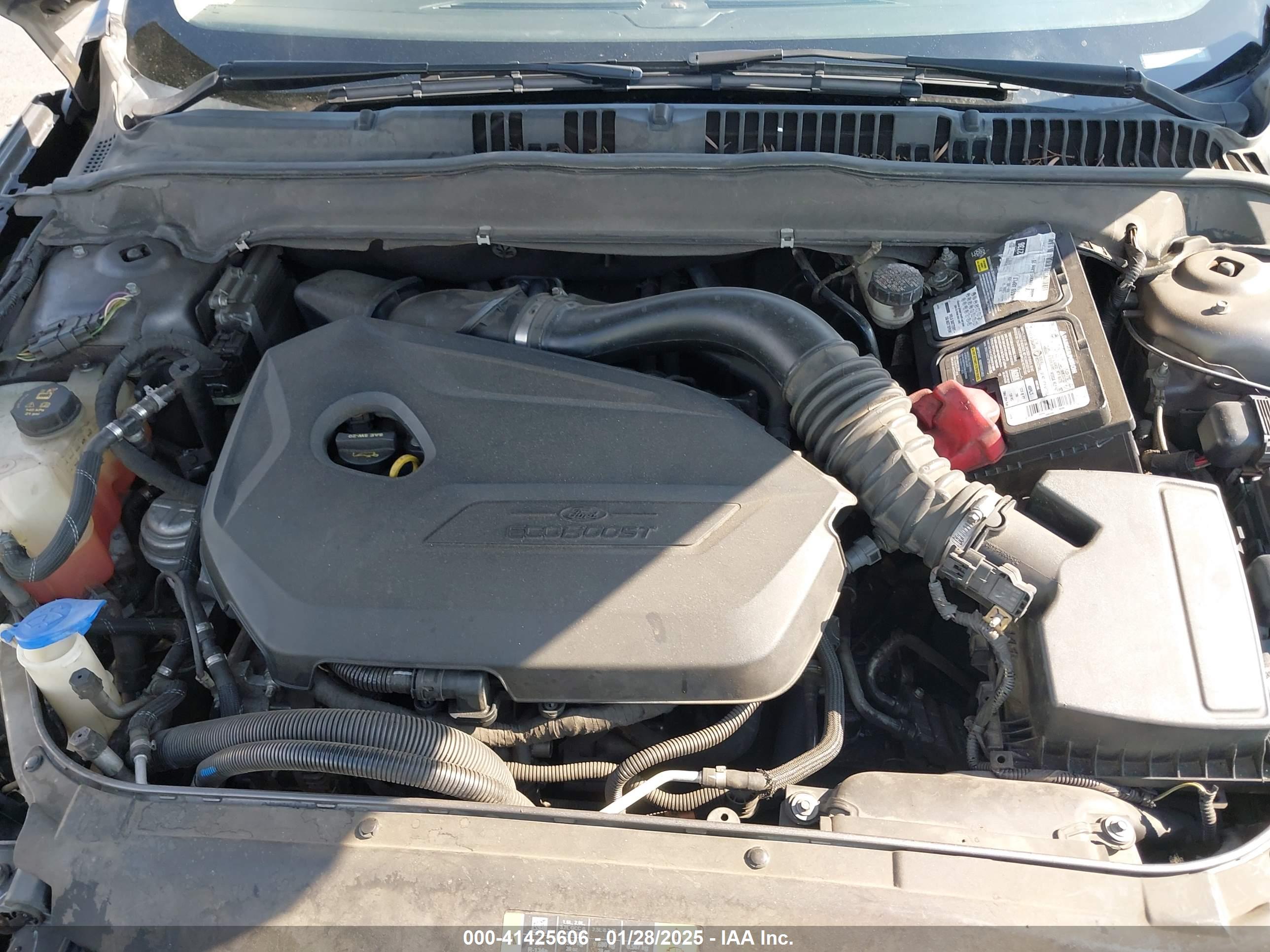 FORD FUSION image 10