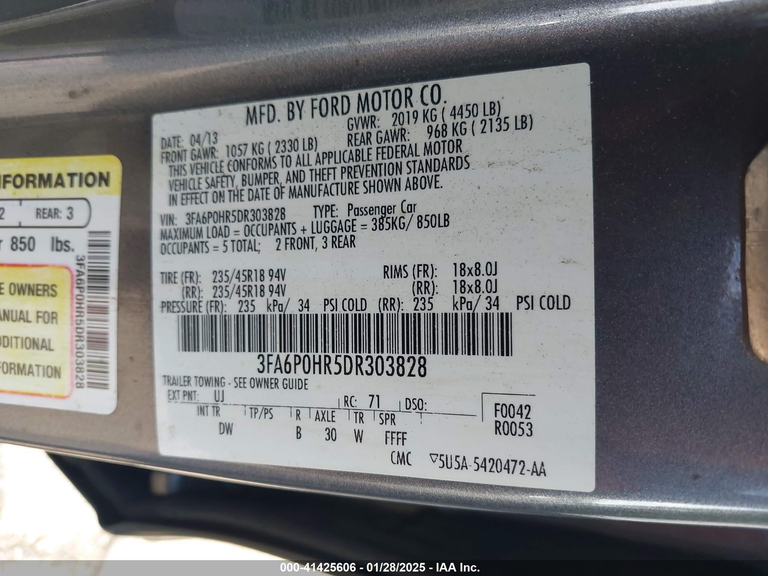 FORD FUSION image 9