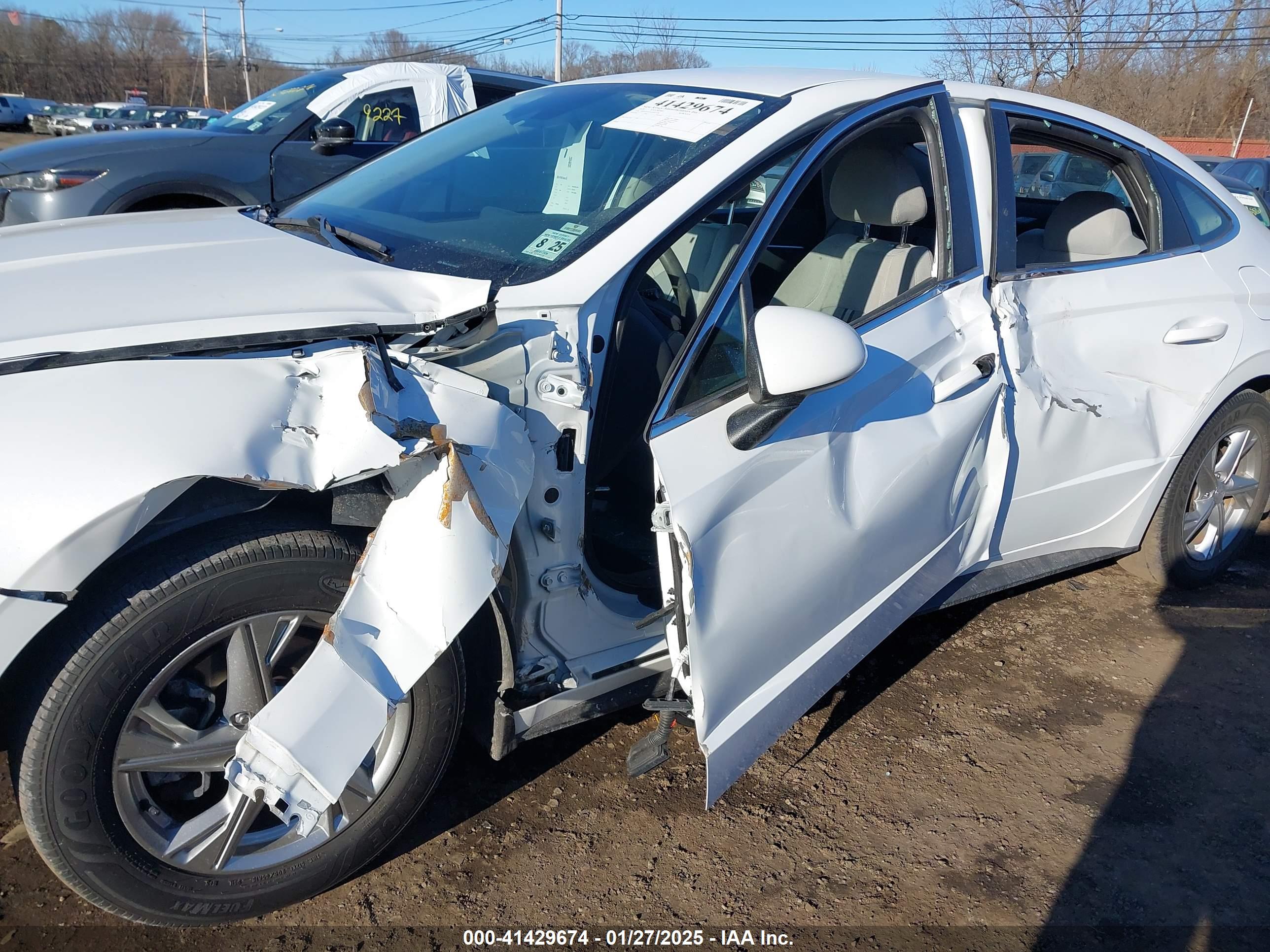 HYUNDAI SONATA image 6