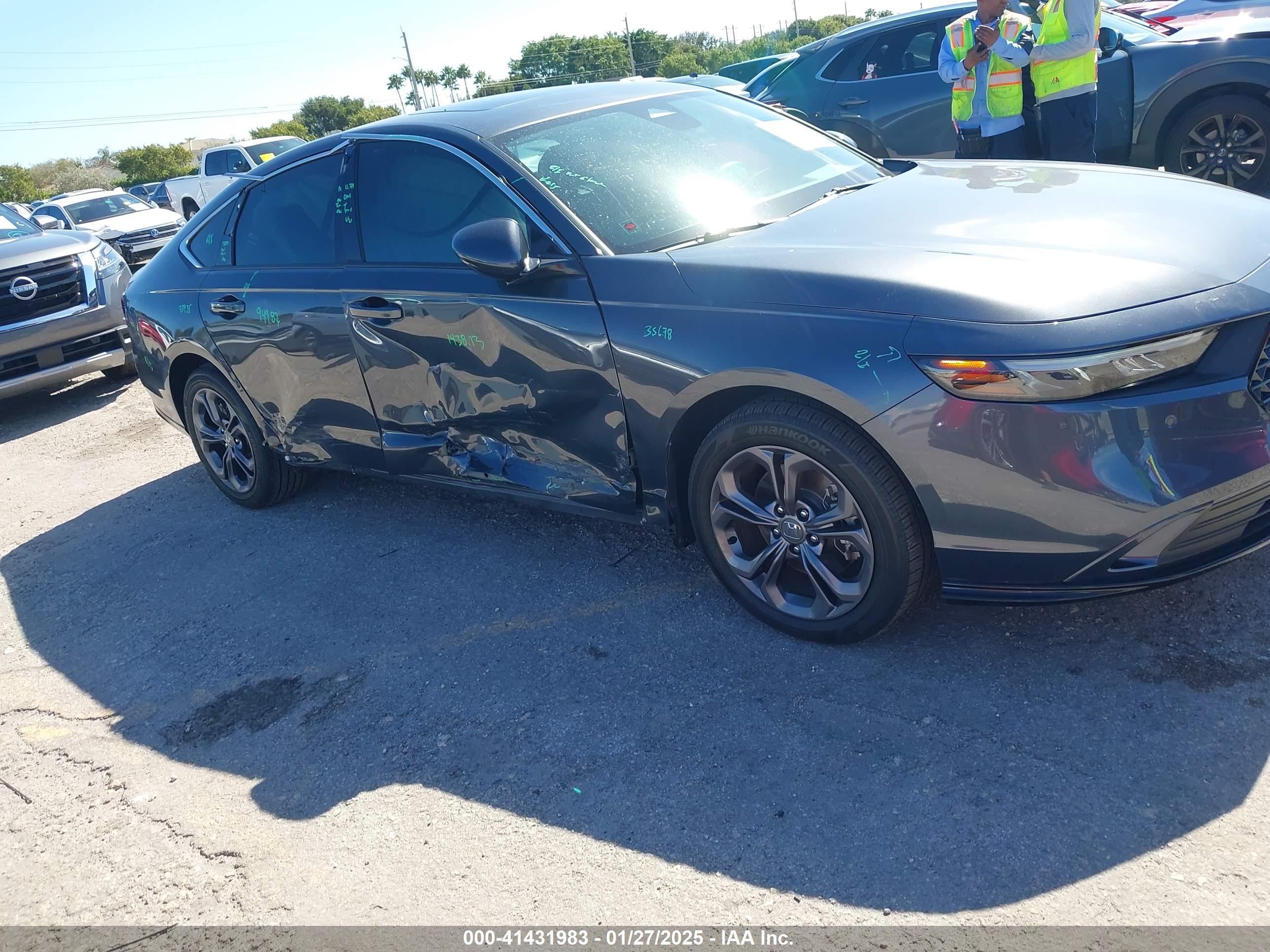 HONDA ACCORD image 6