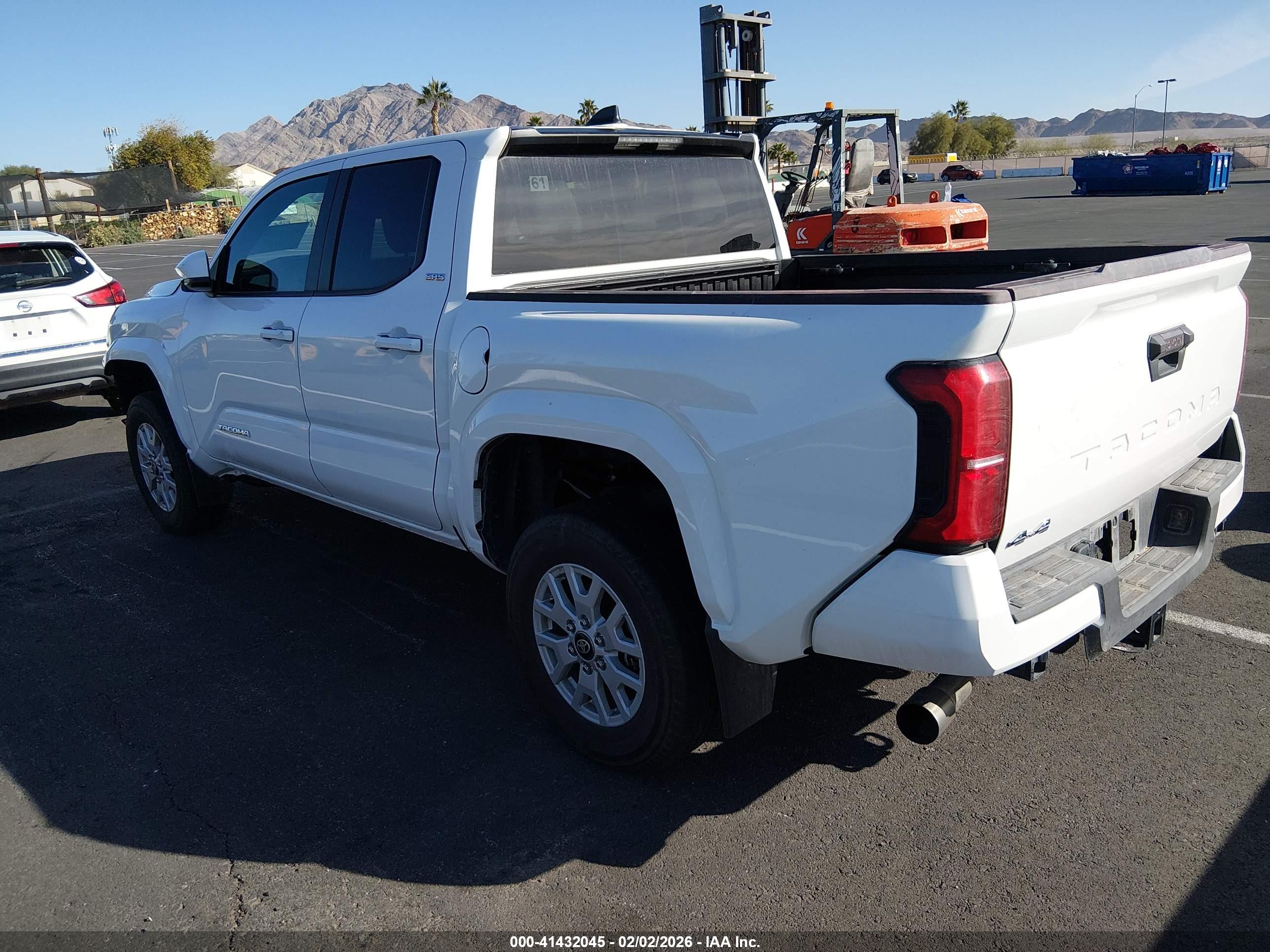 TOYOTA TACOMA image 3