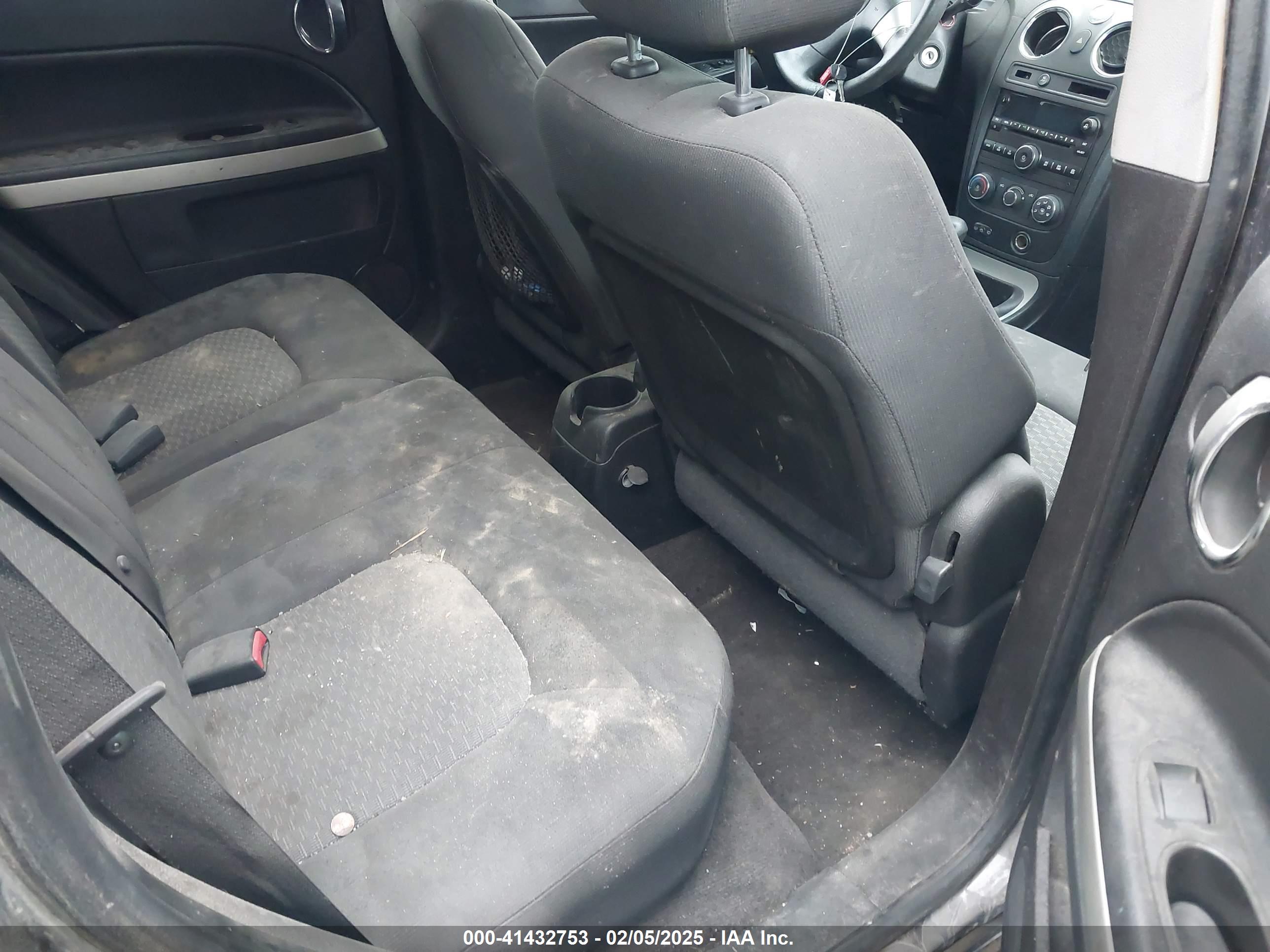 CHEVROLET HHR image 8