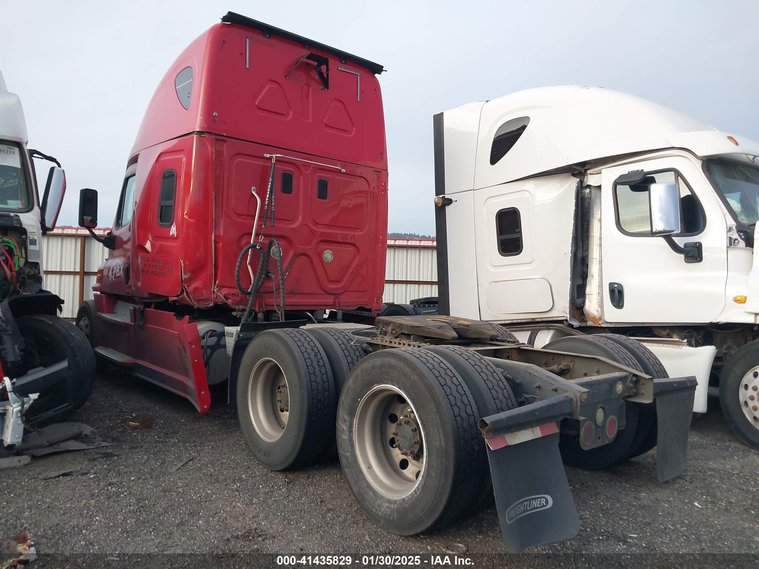 FREIGHTLINER CASCADIA image 3