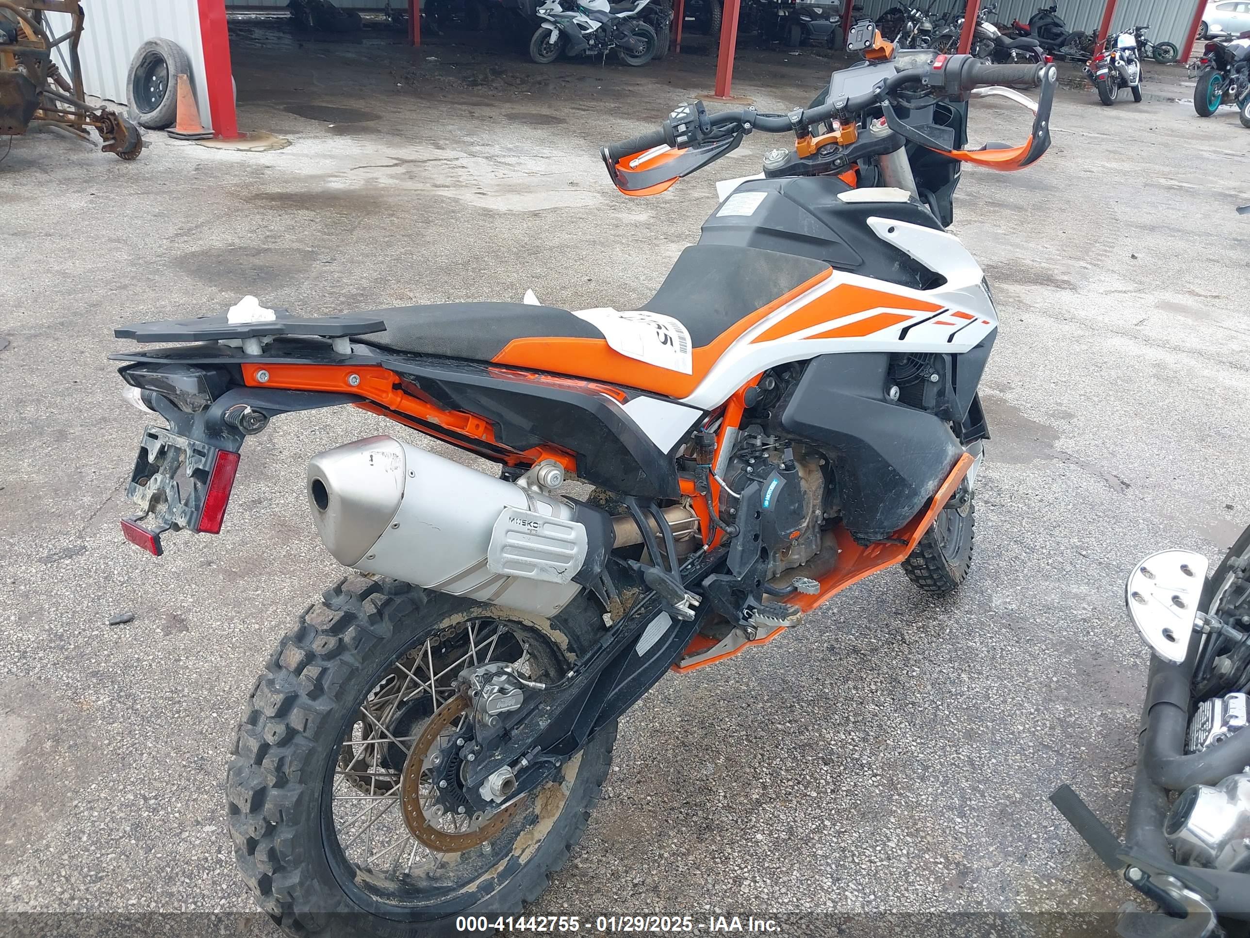 KTM 790 image 4