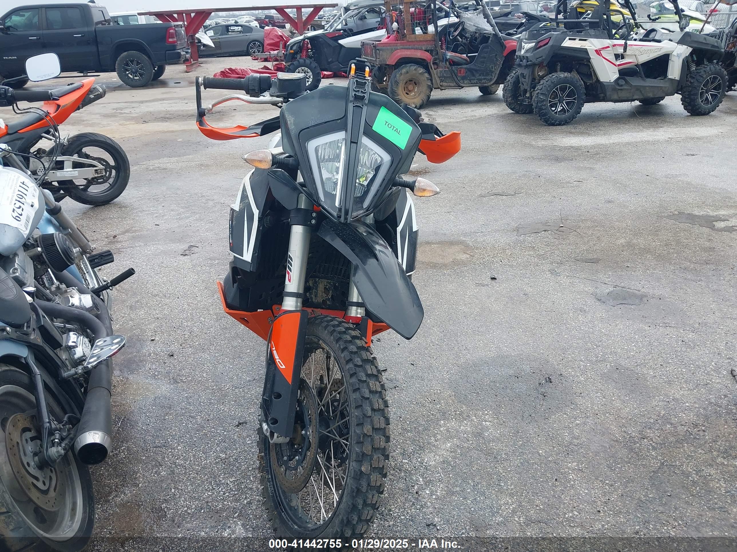 KTM 790 image 5