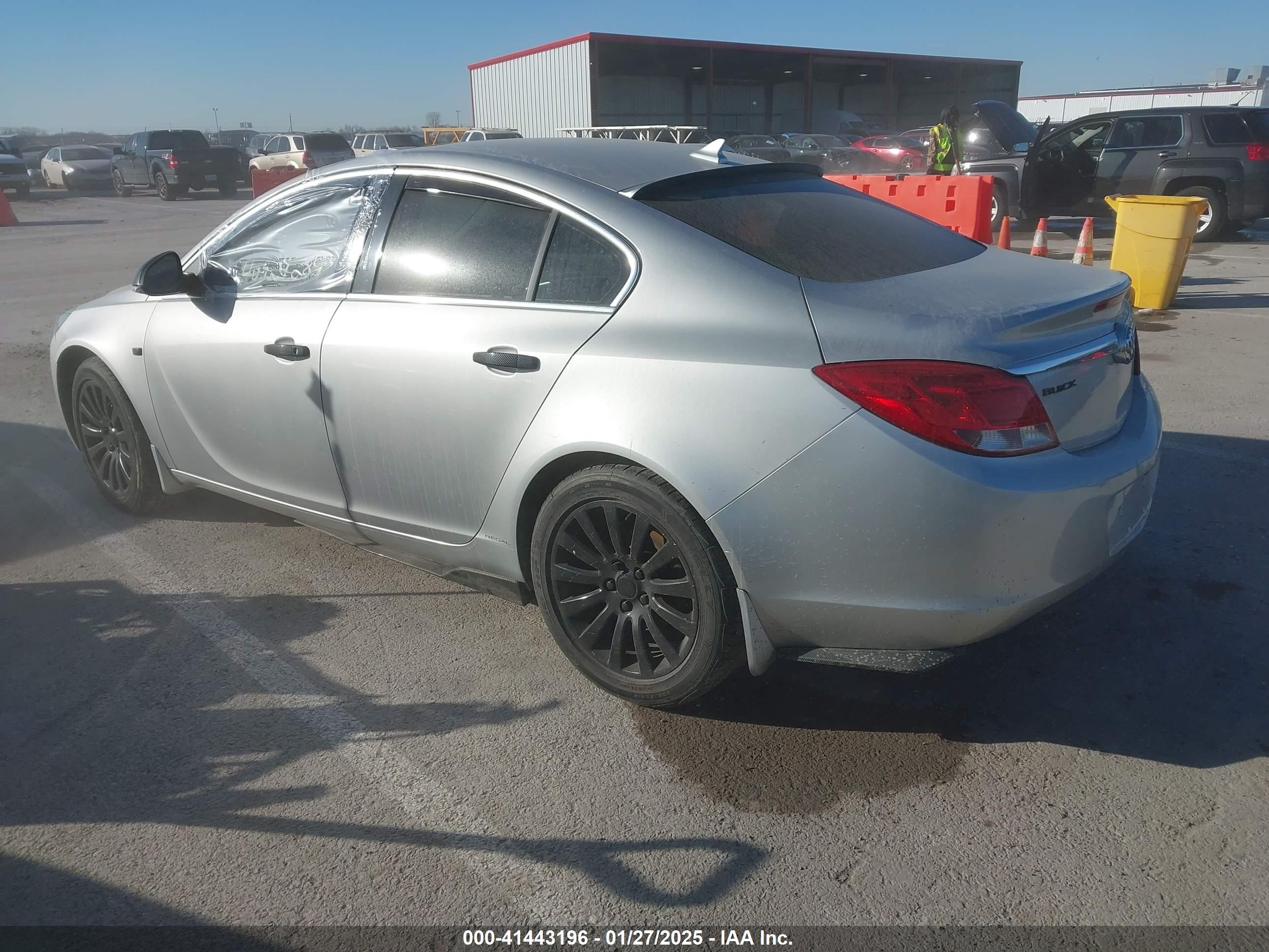 BUICK REGAL image 3