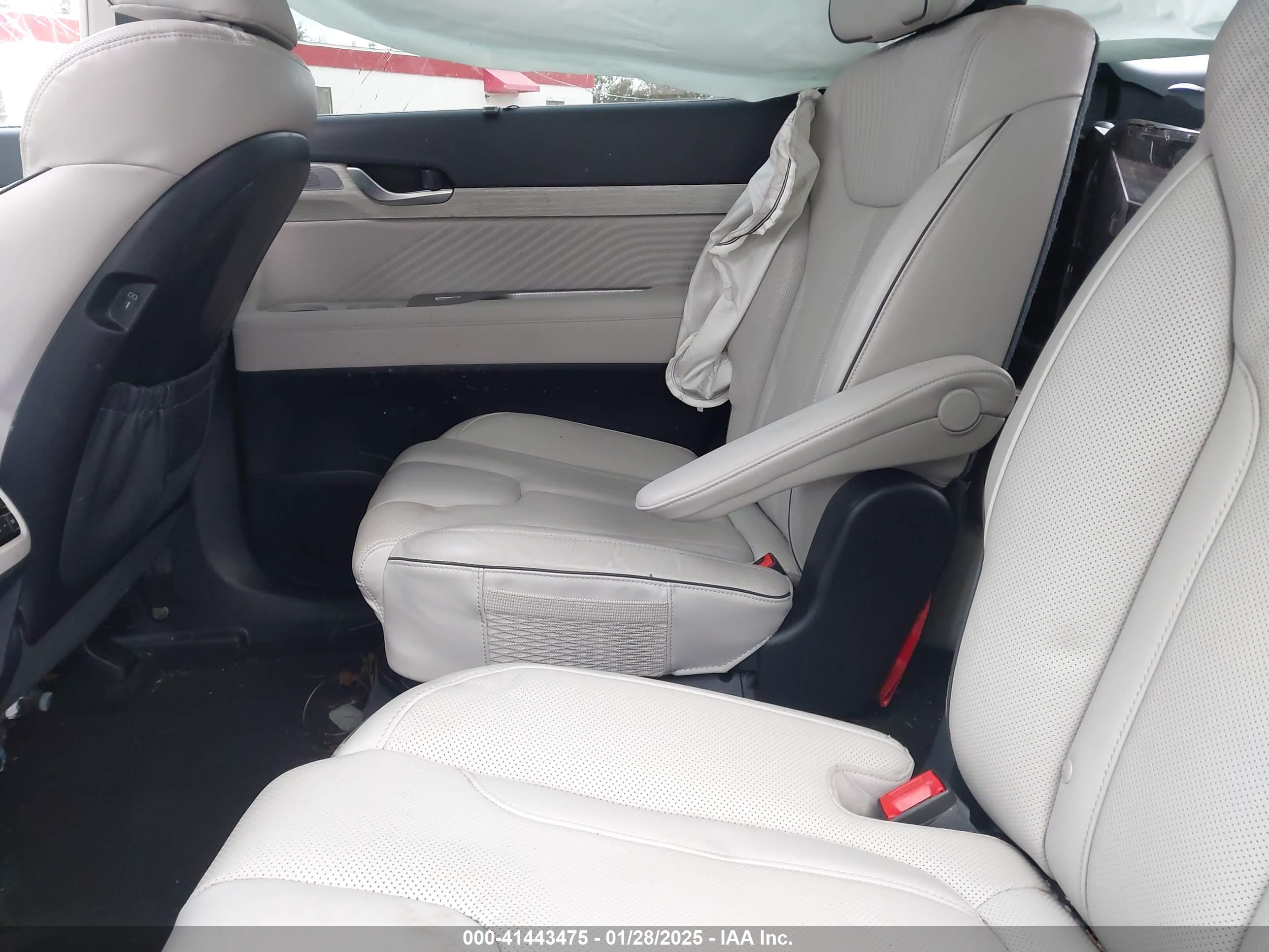 HYUNDAI PALISADE image 8