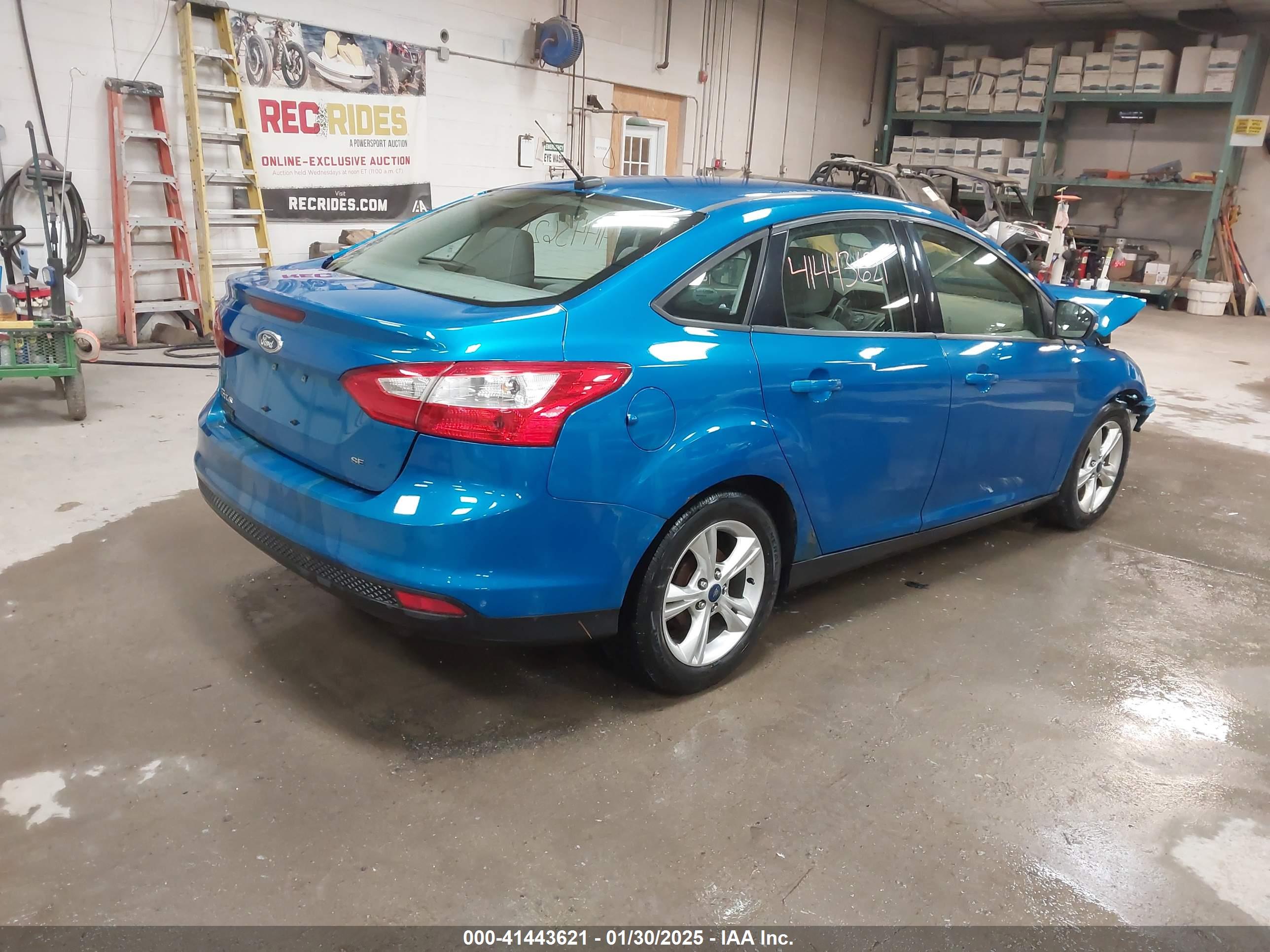 FORD FOCUS image 4