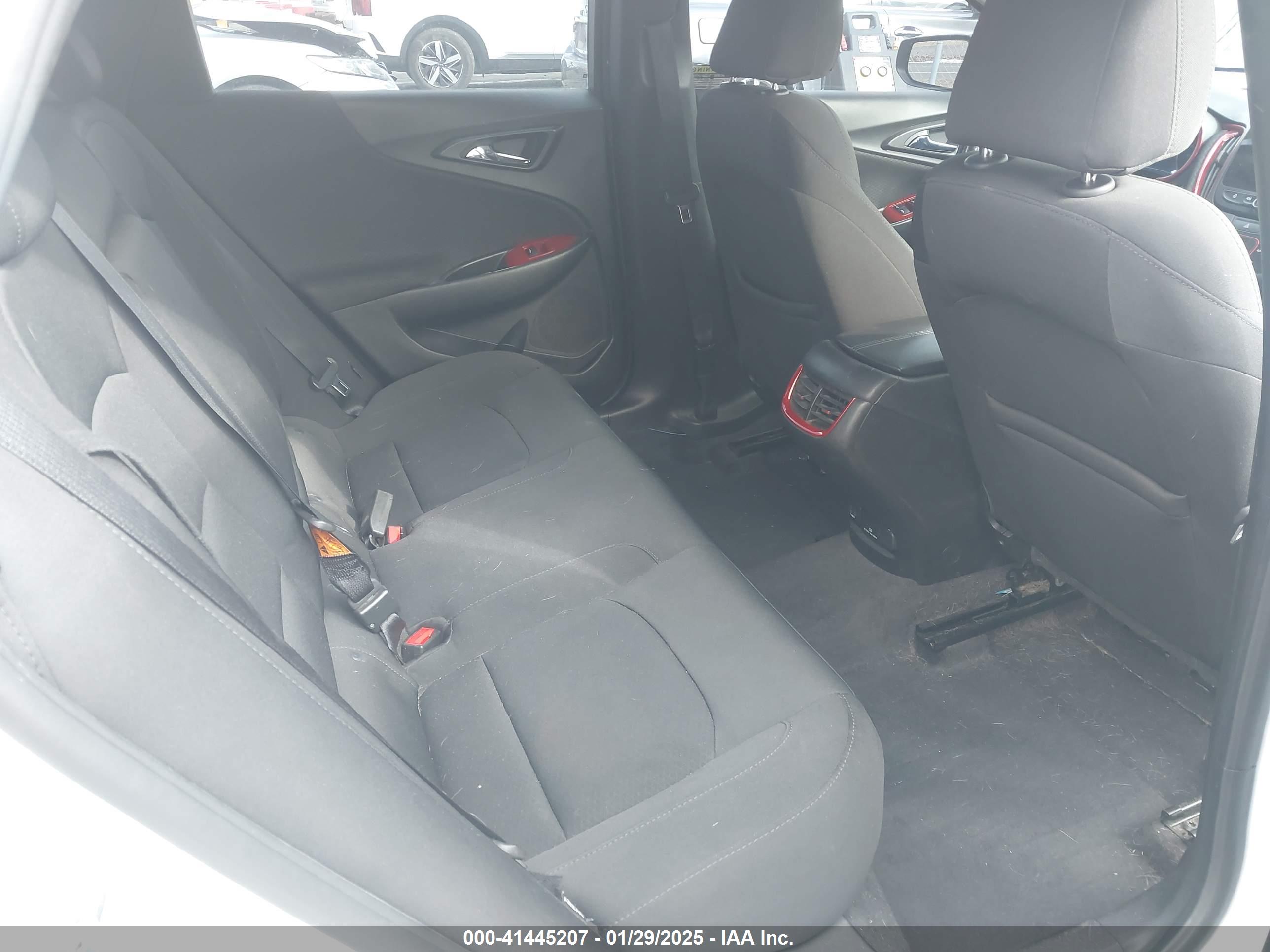 CHEVROLET MALIBU image 8