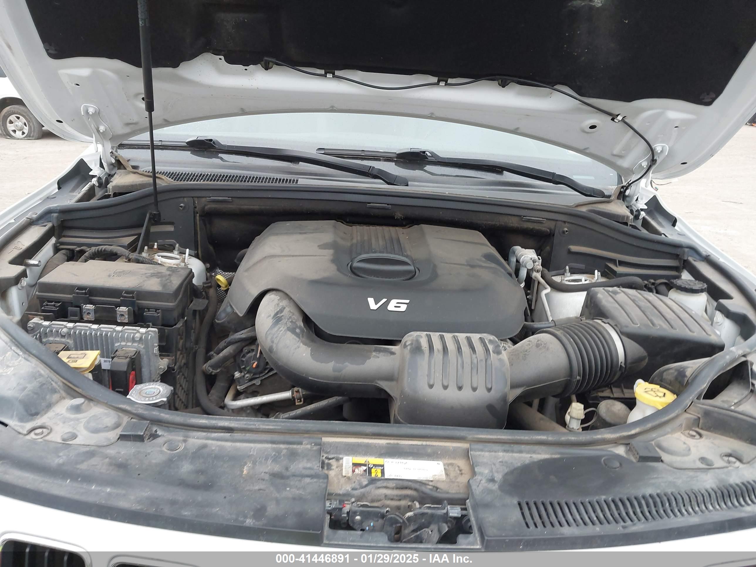 JEEP GRAND image 10
