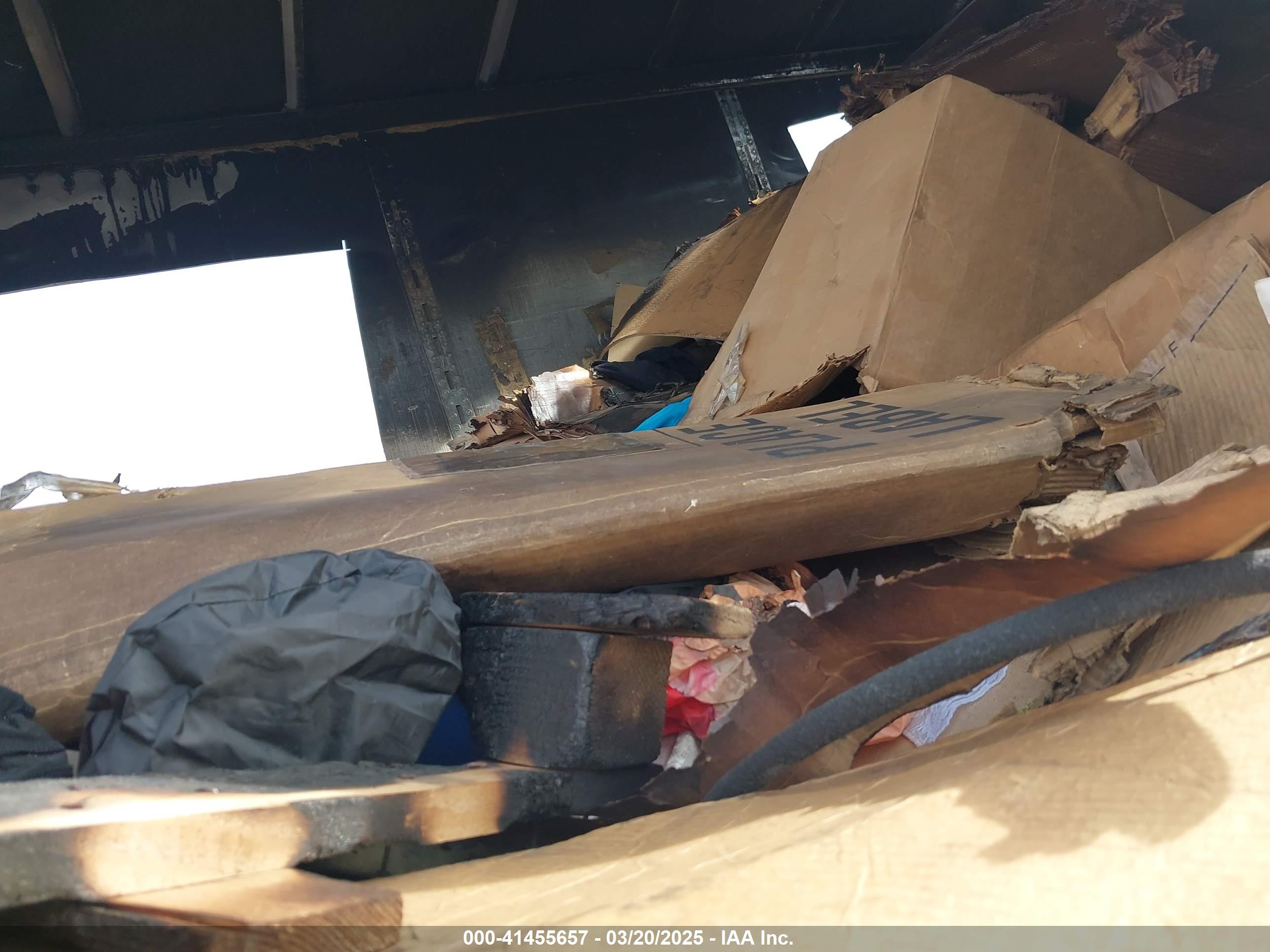 WABASH NATIONAL image 8