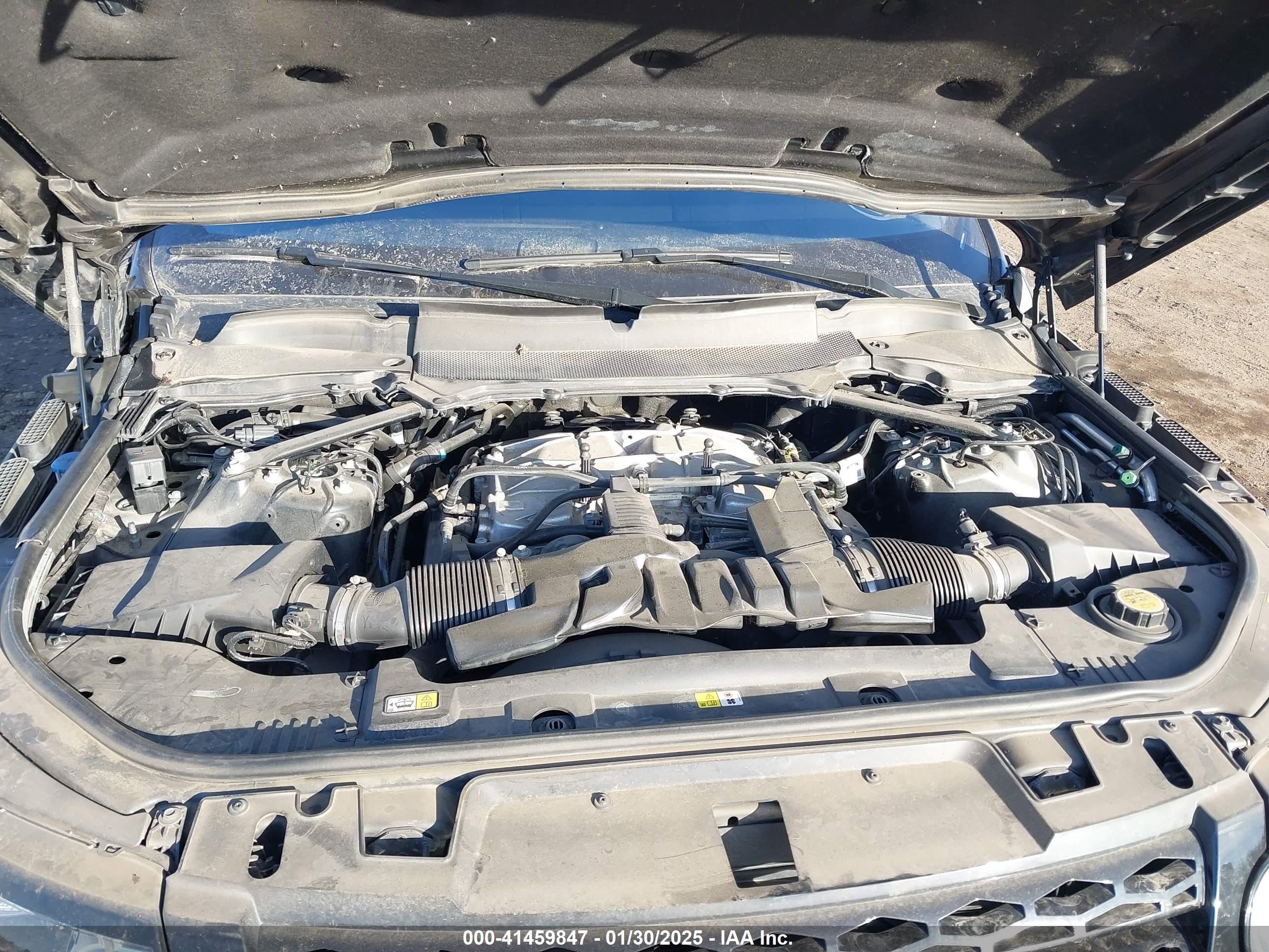 LAND ROVER image 10