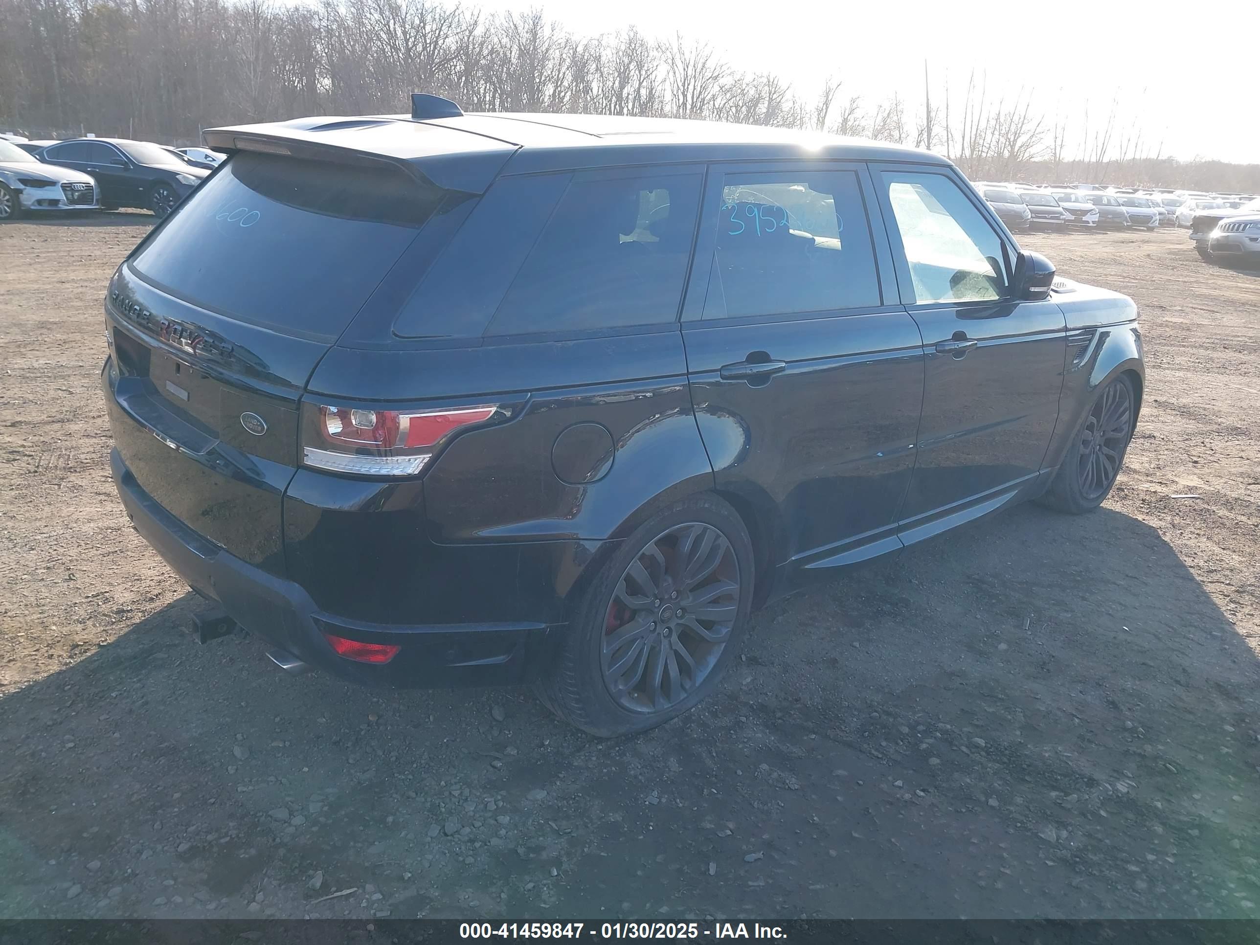 LAND ROVER image 4
