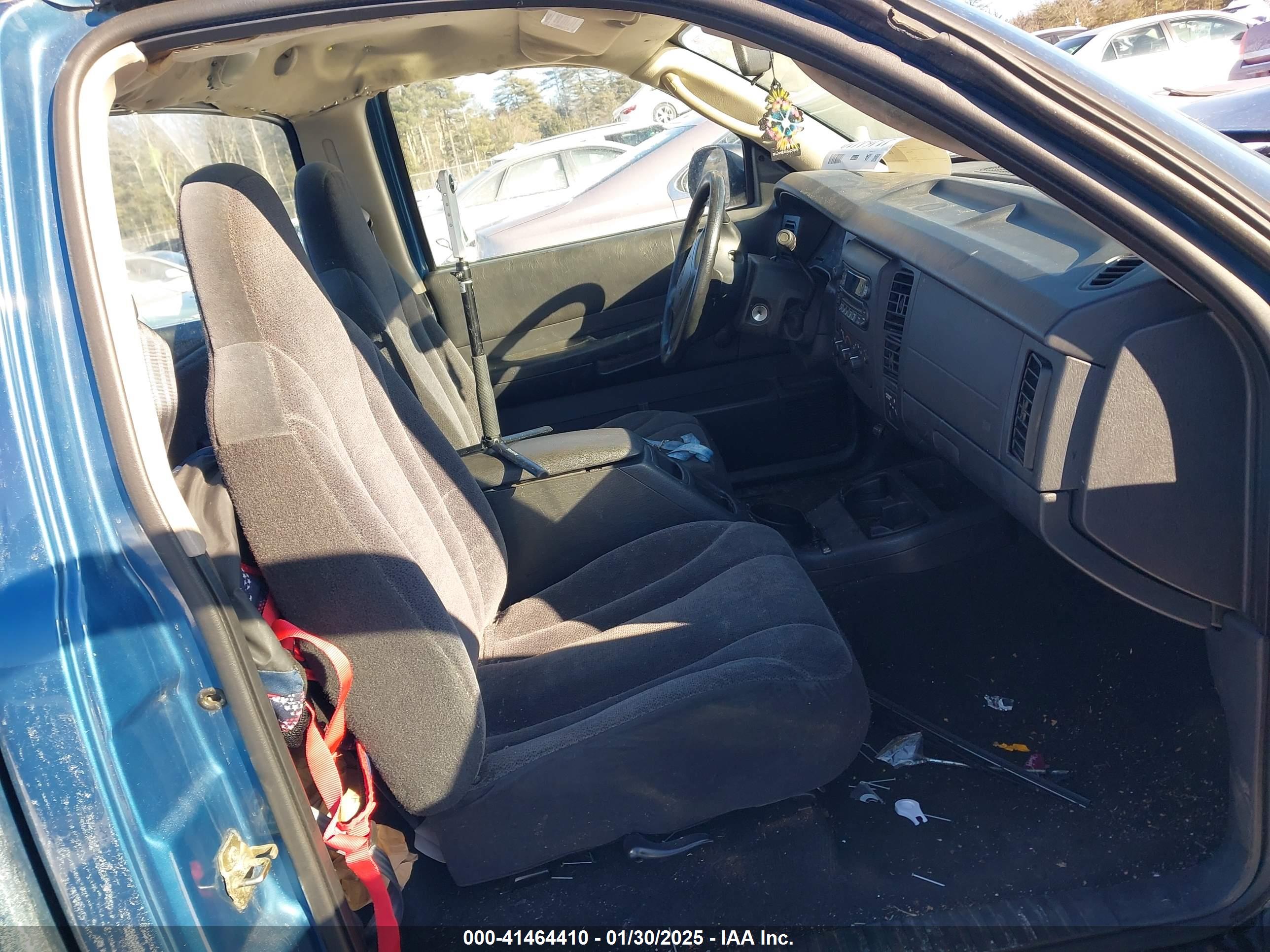 DODGE DAKOTA image 5