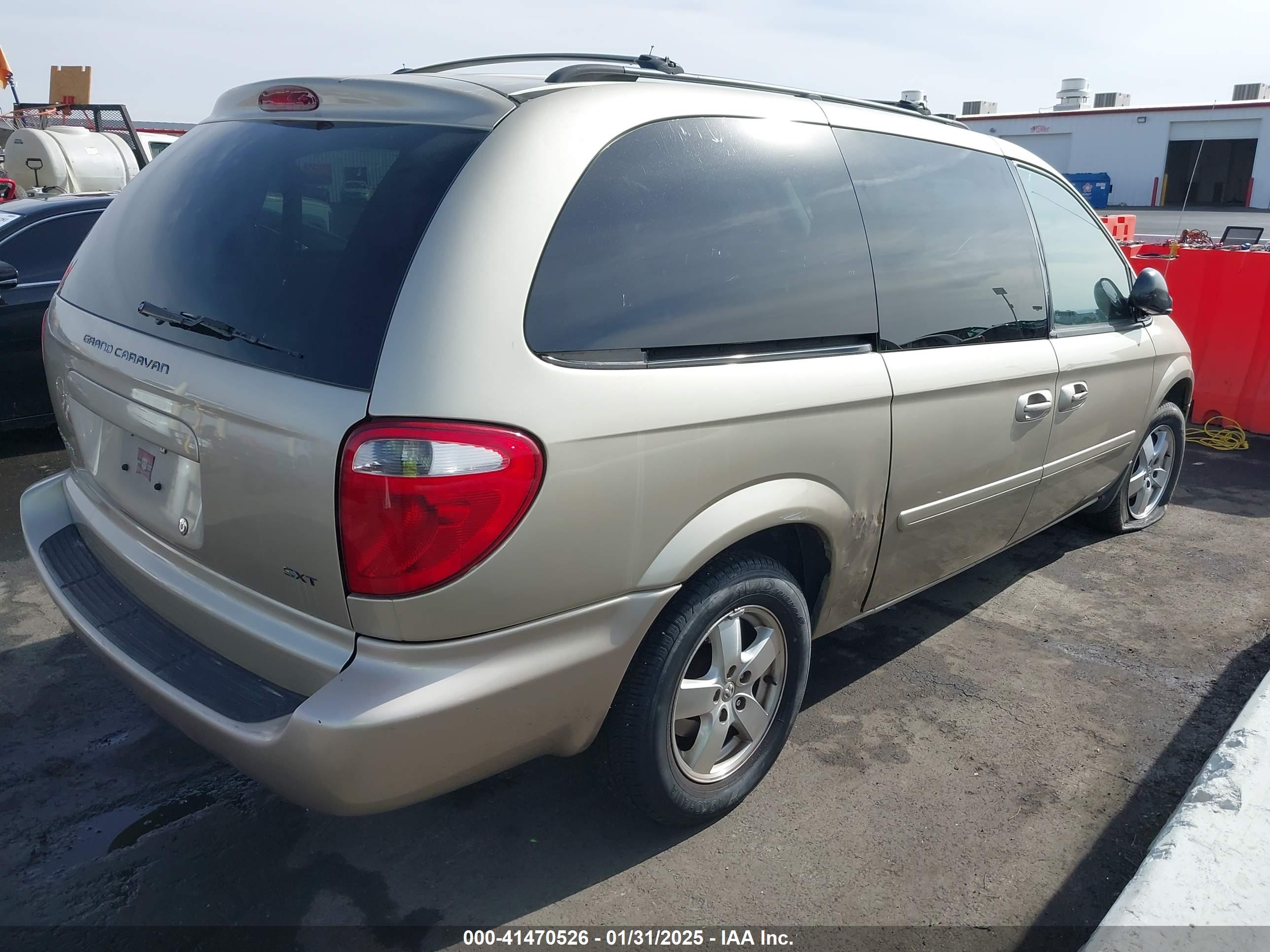 DODGE GRAND image 4