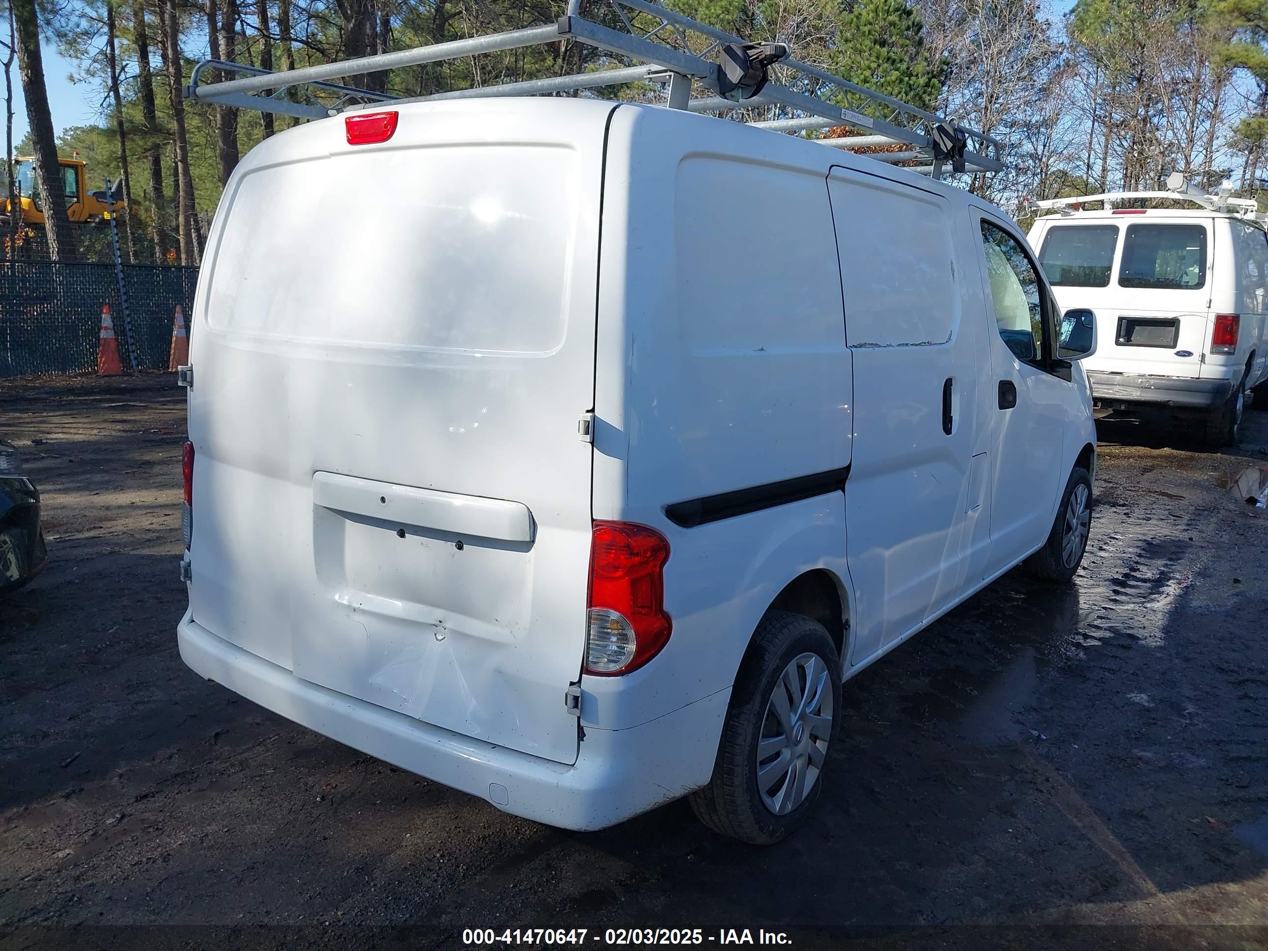 NISSAN NV200 image 4