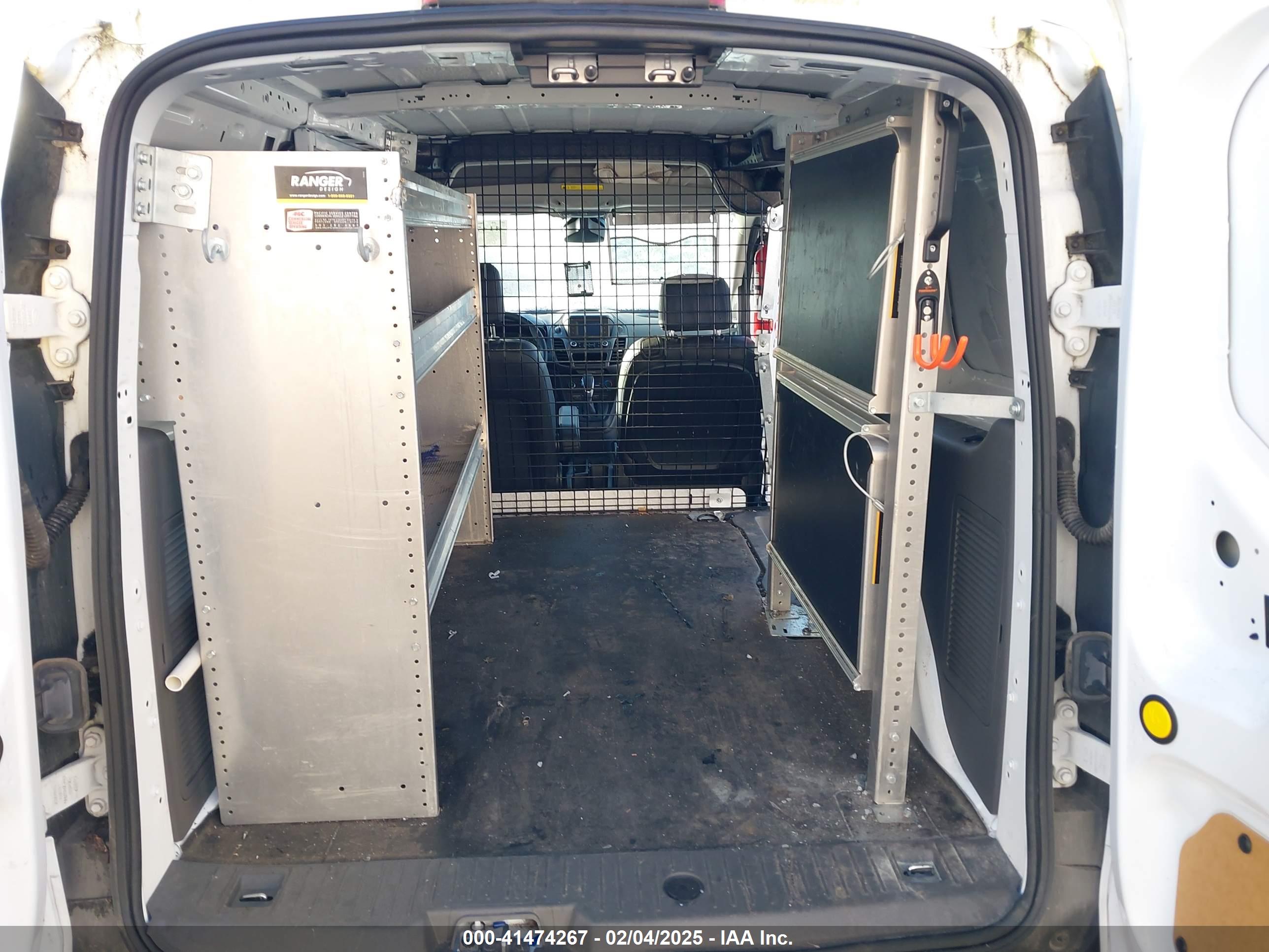 FORD TRANSIT image 8