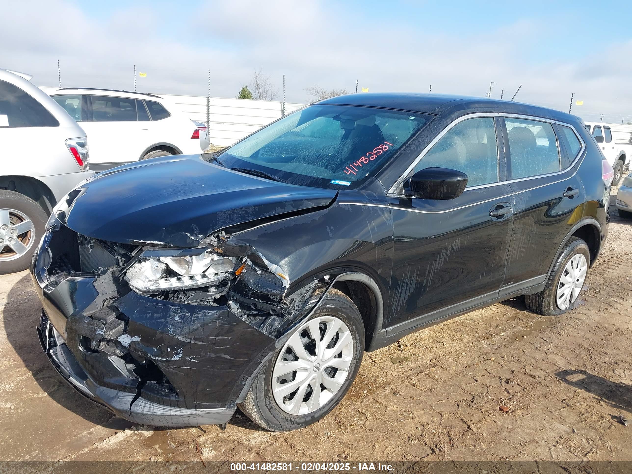 NISSAN ROGUE image 2