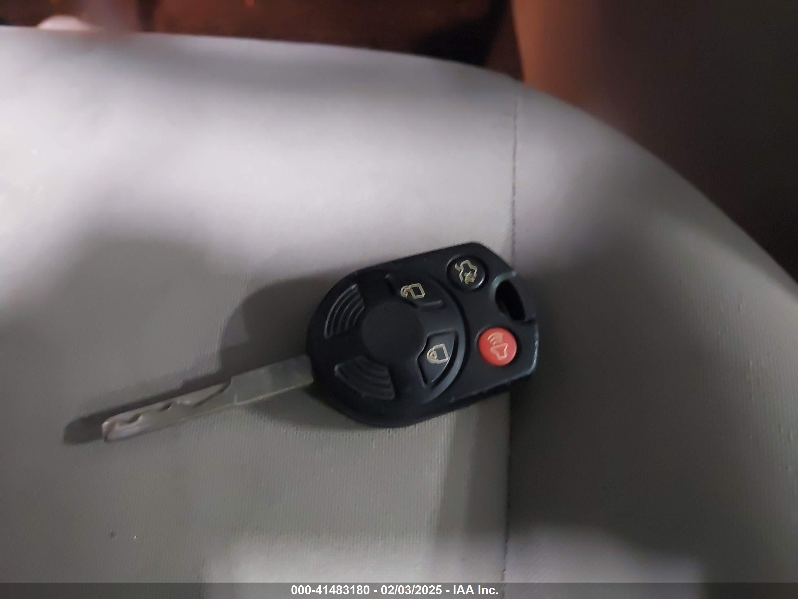 FORD FOCUS image 11