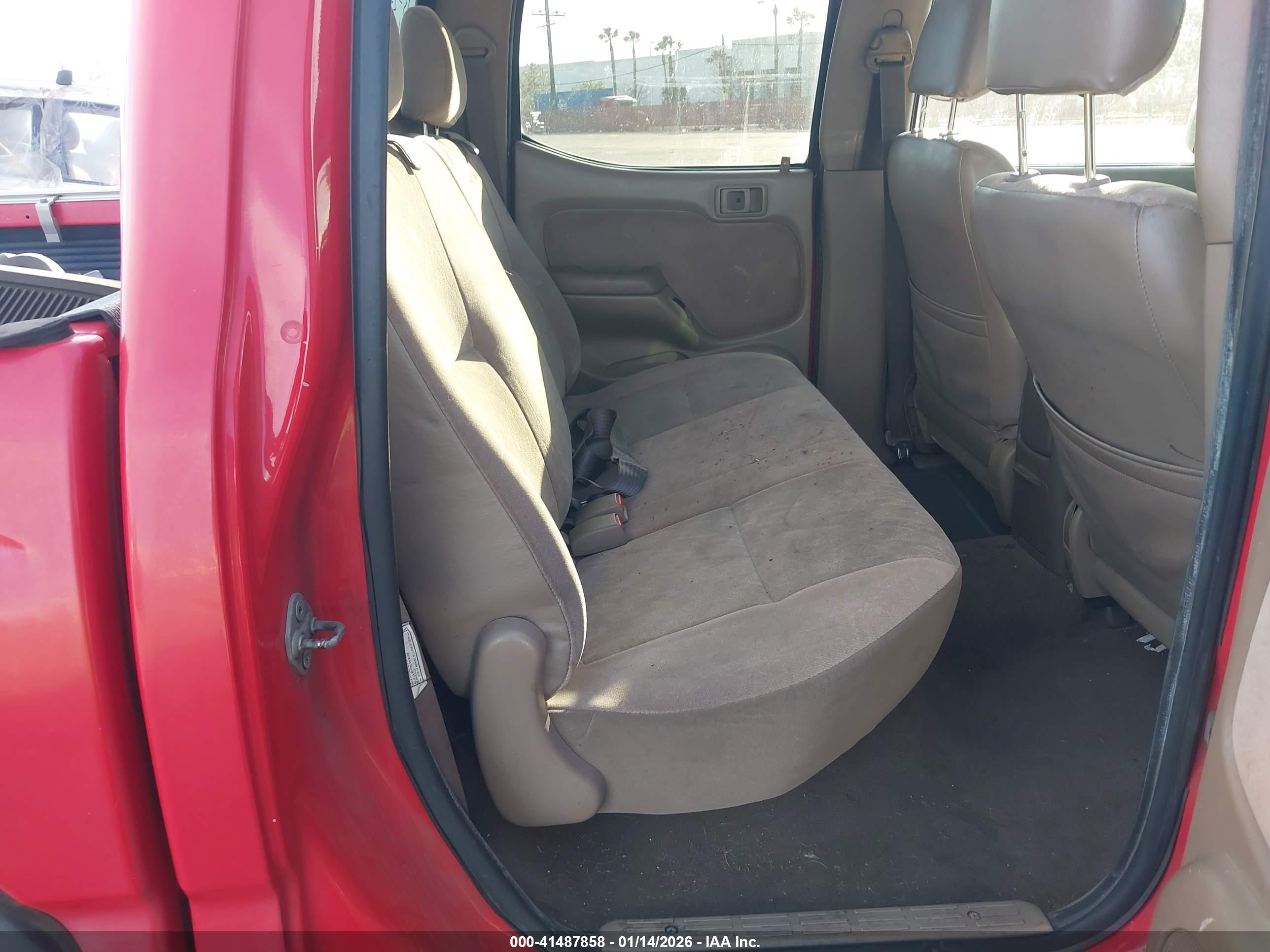TOYOTA TACOMA image 8