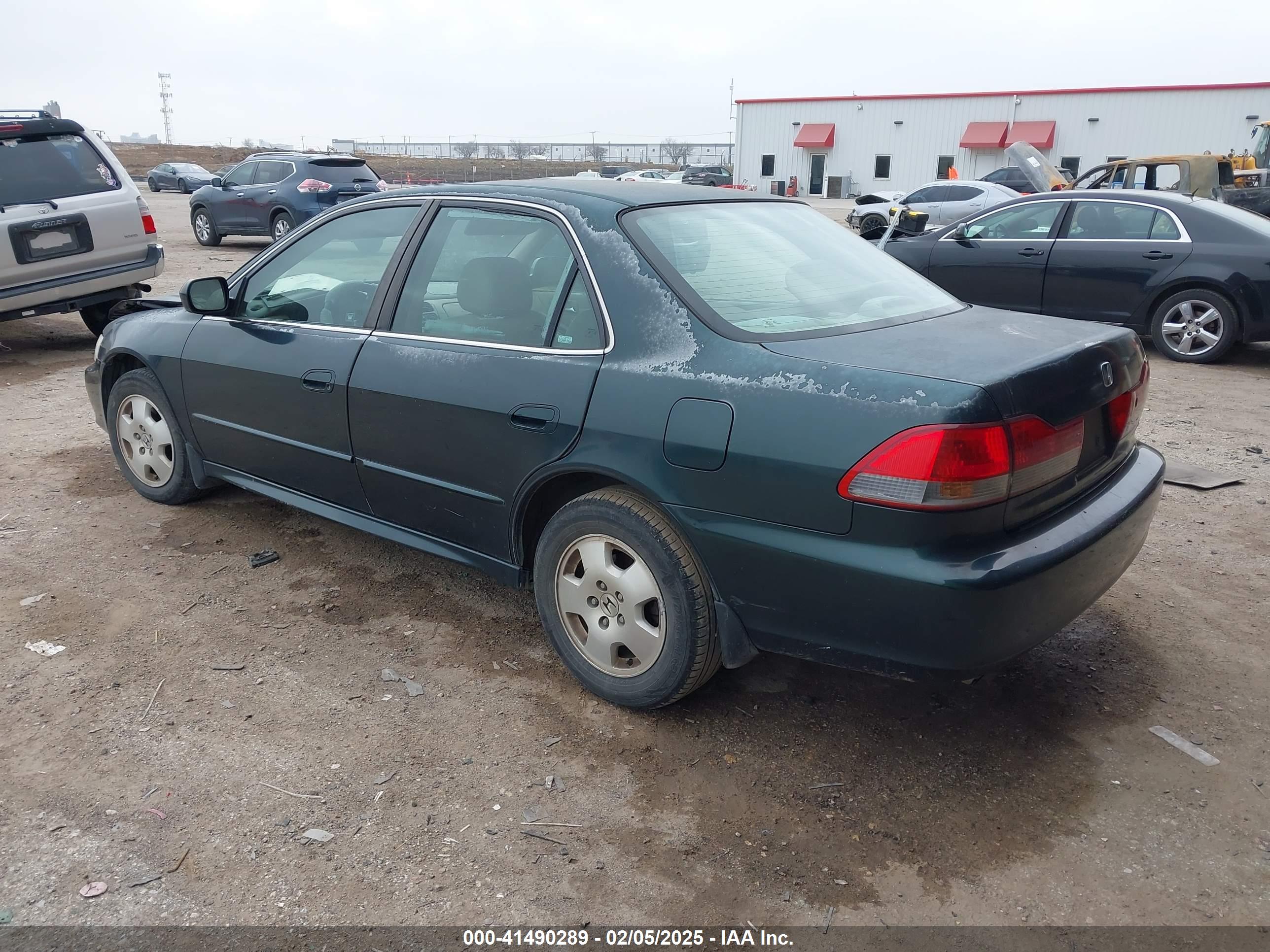 HONDA ACCORD image 3