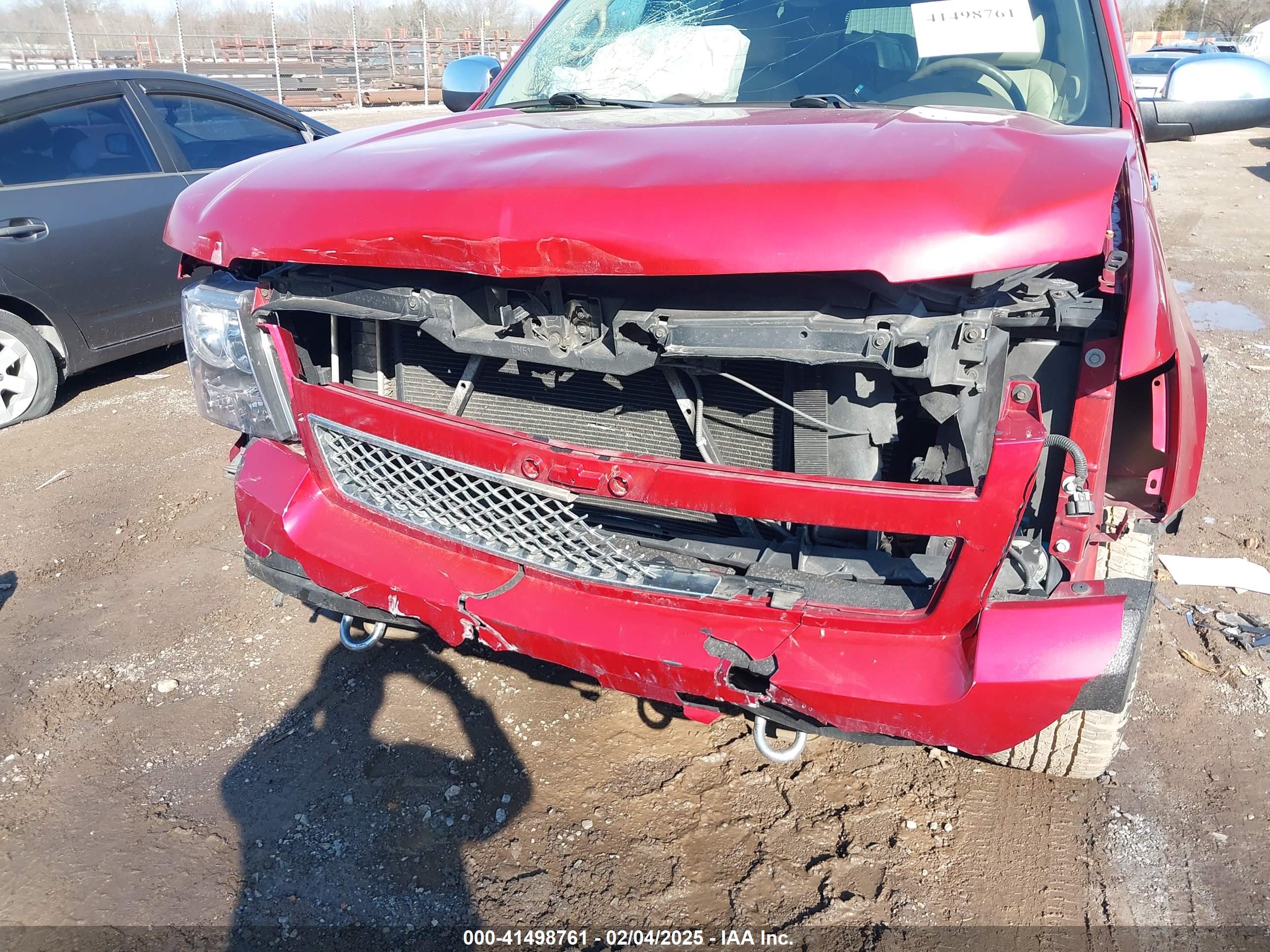 CHEVROLET TAHOE image 6