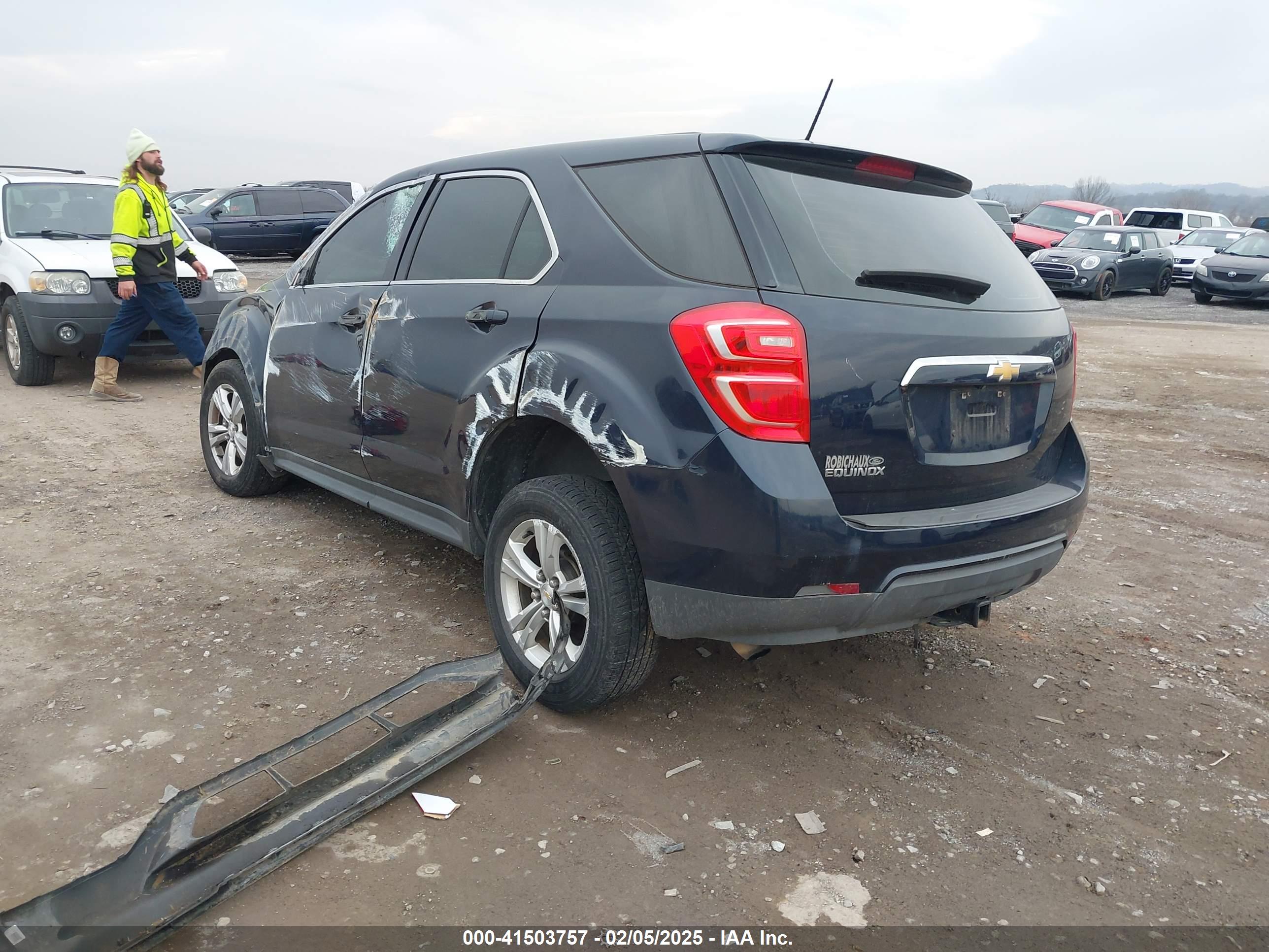 CHEVROLET EQUINOX image 3