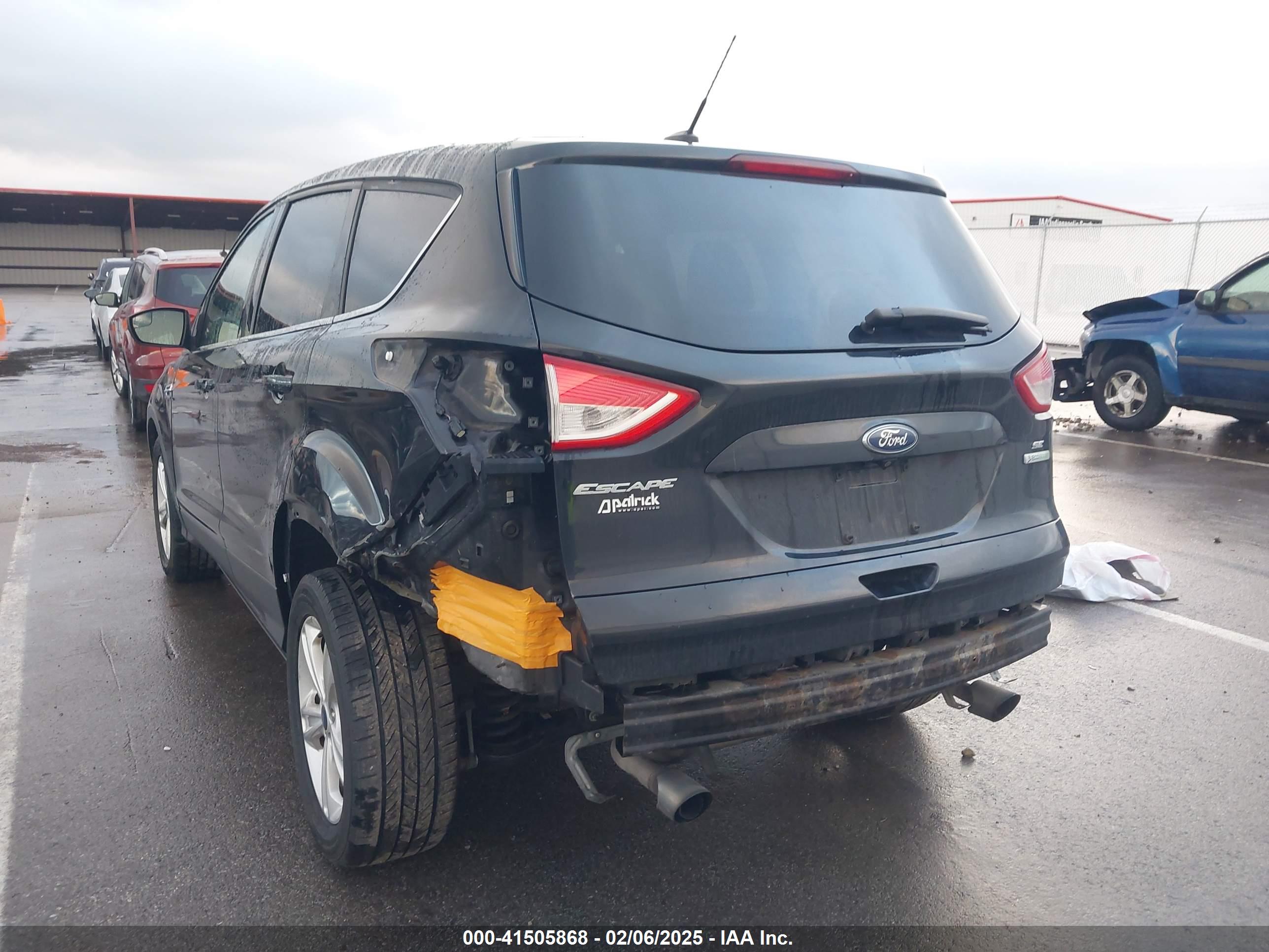 FORD ESCAPE image 6