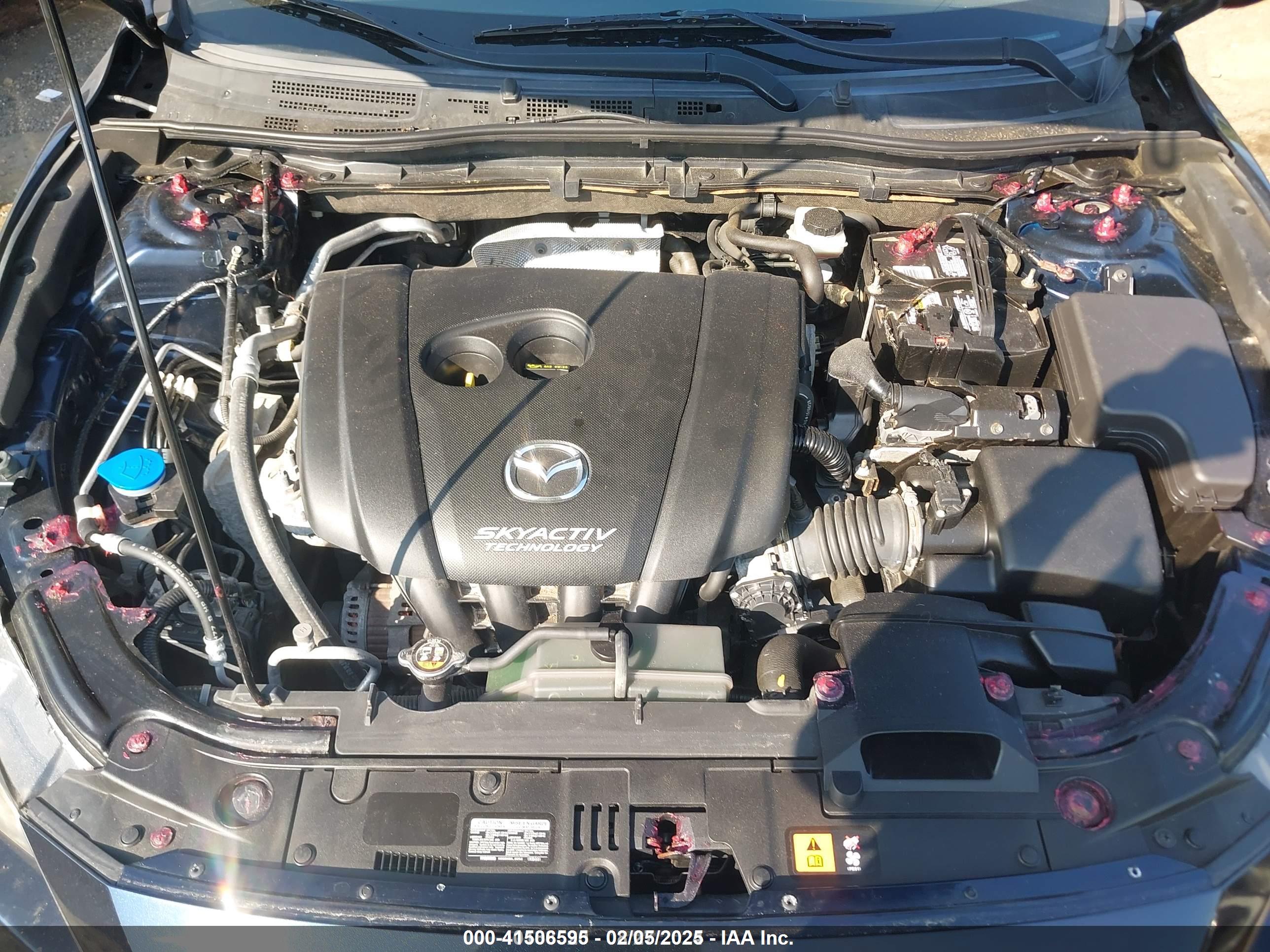 MAZDA MAZDA3 image 10