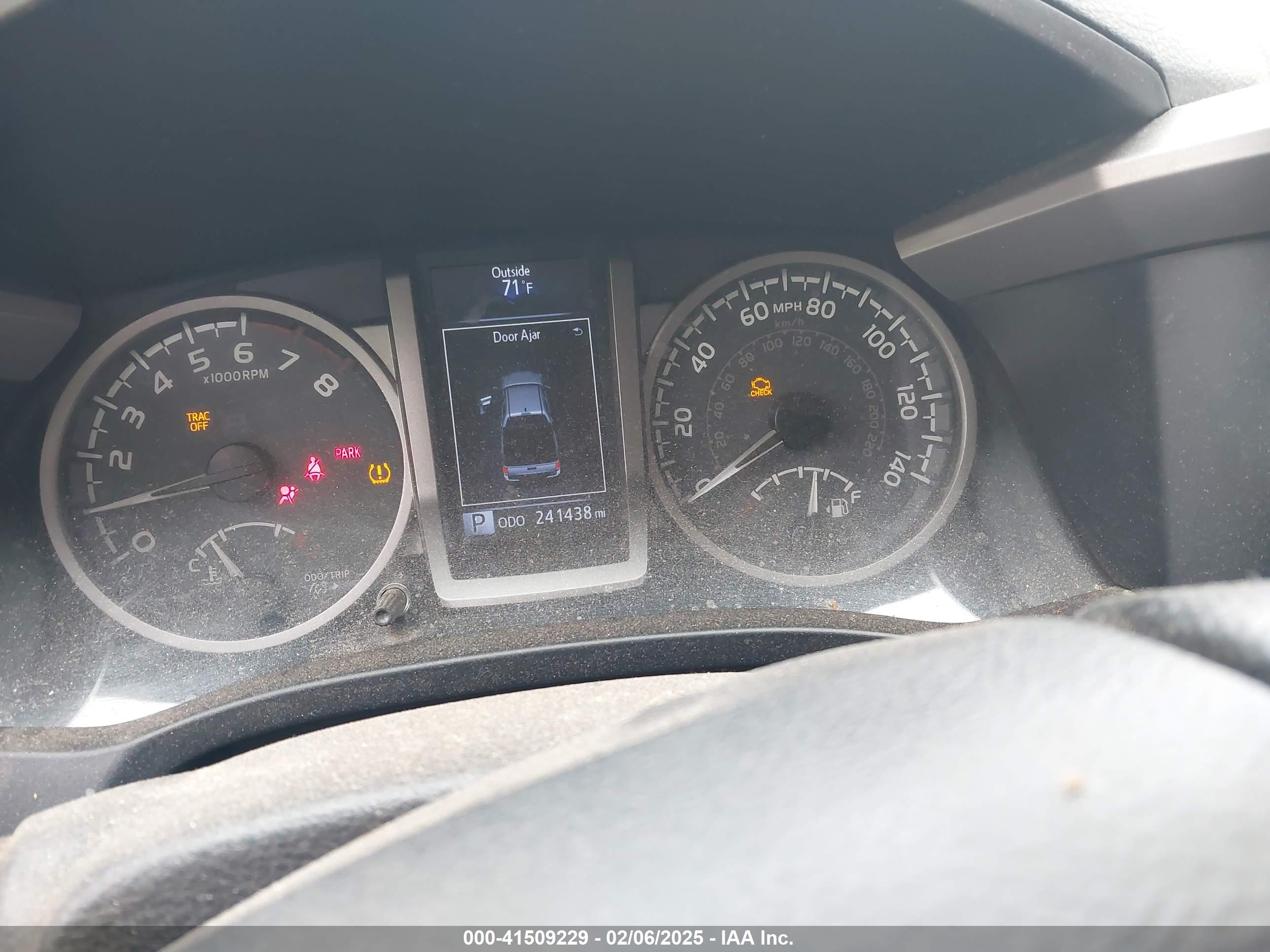 TOYOTA TACOMA image 7