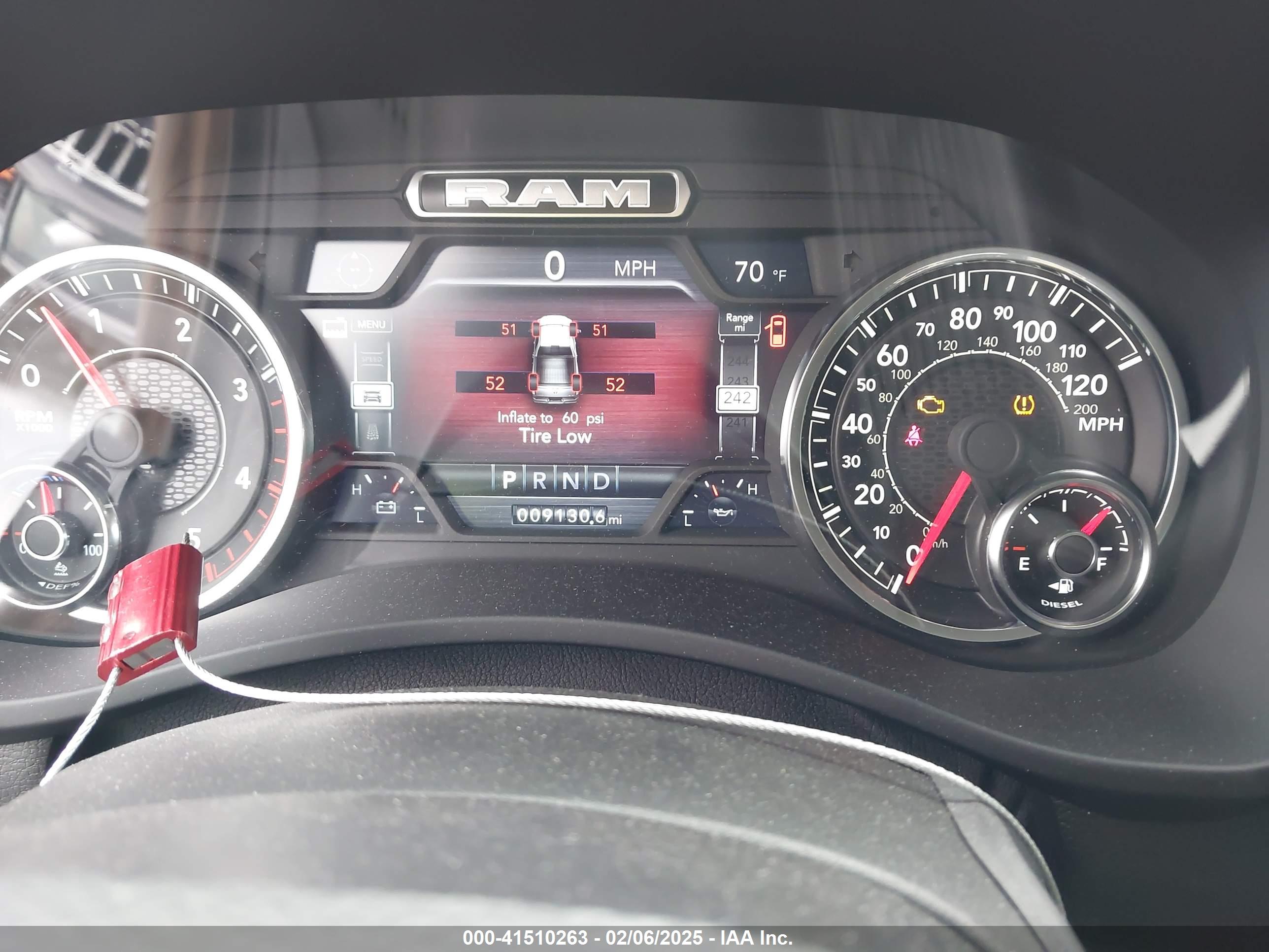 RAM 2500 image 7