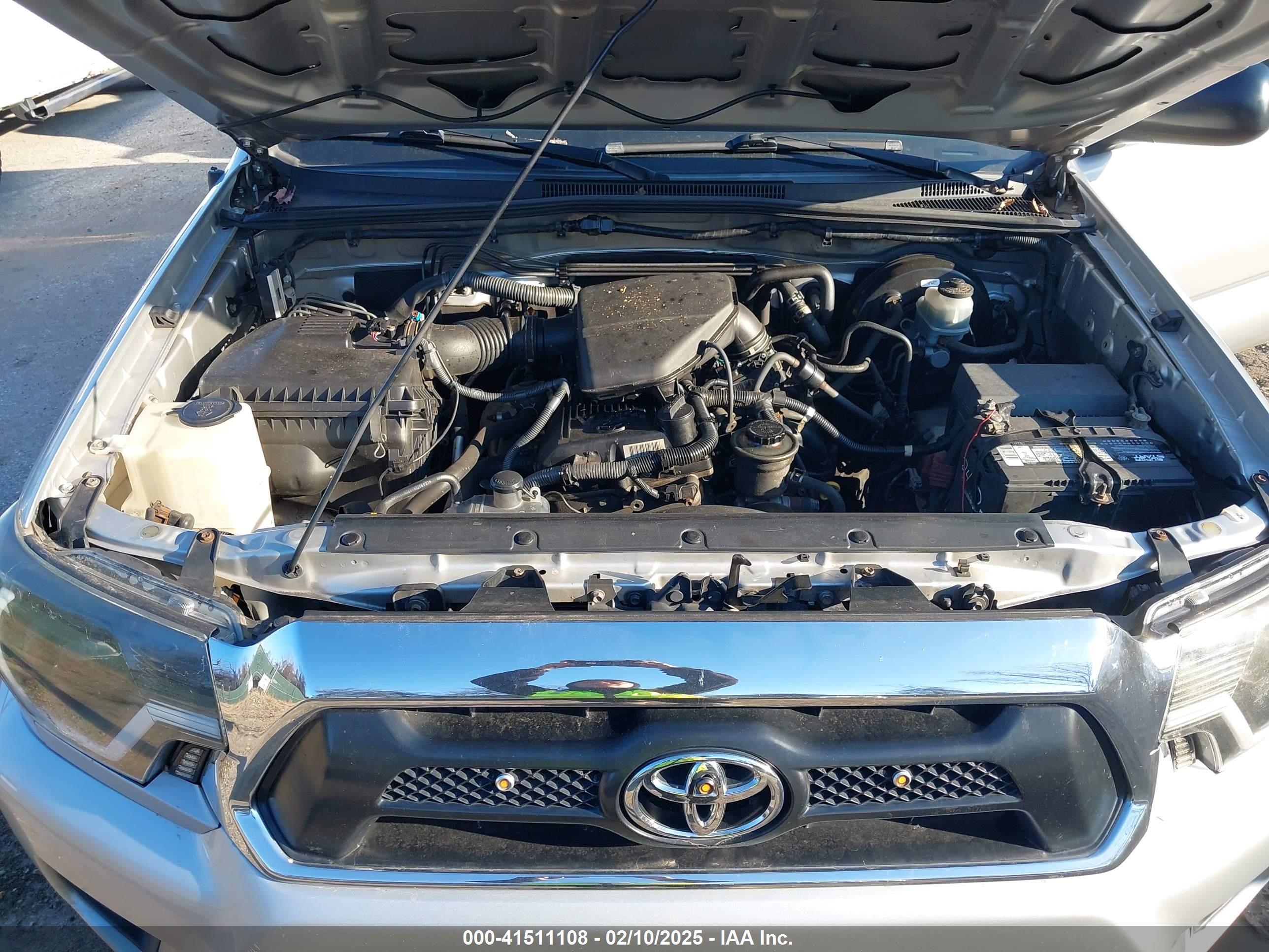 TOYOTA TACOMA image 10