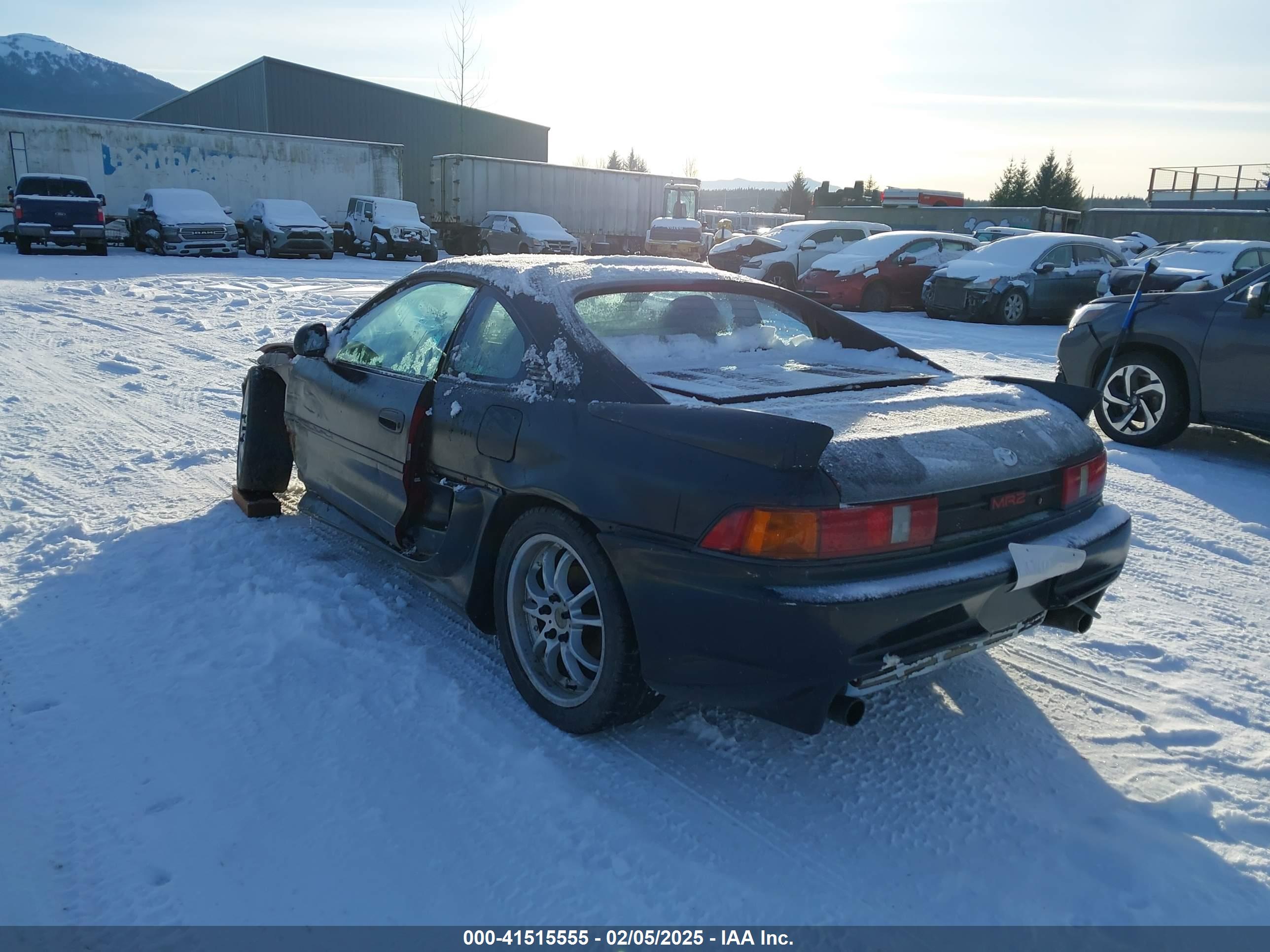 TOYOTA MR2 image 3
