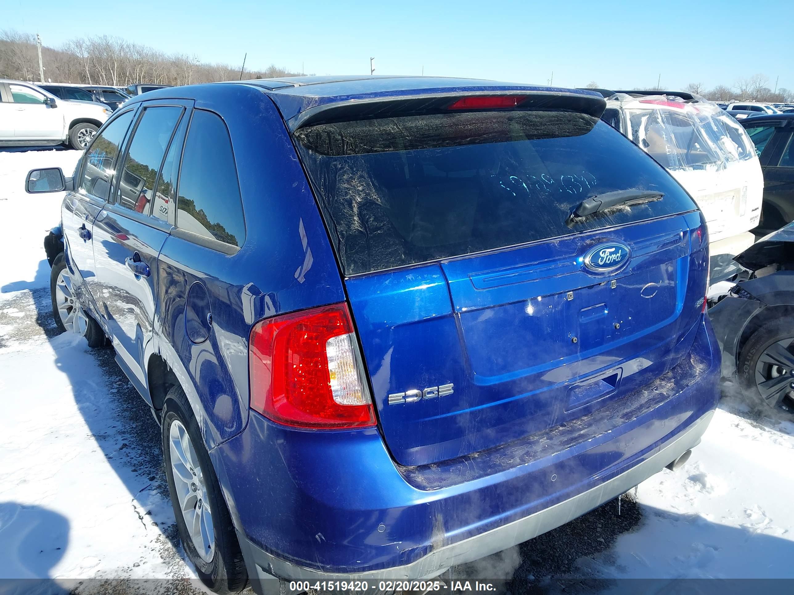 FORD EDGE image 3