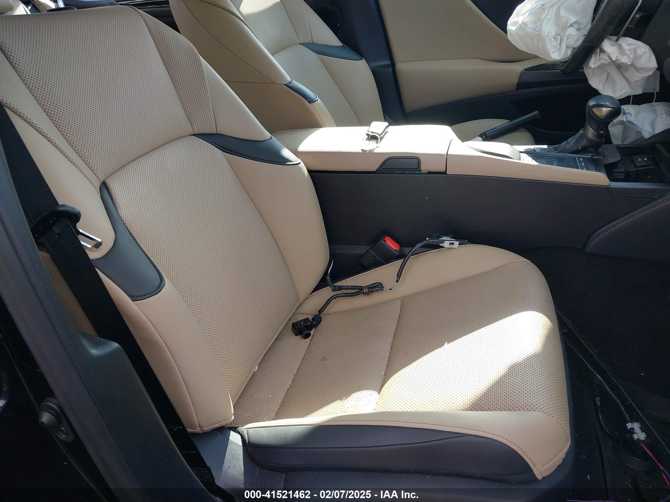 LEXUS ES image 5