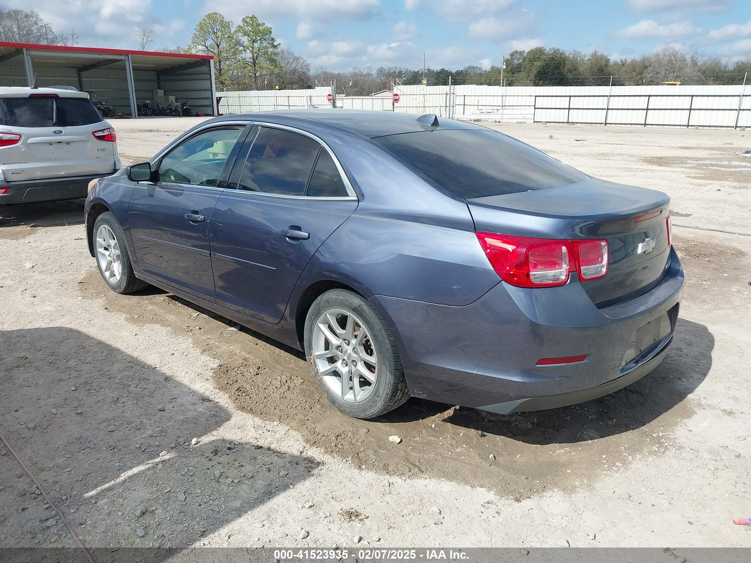 CHEVROLET MALIBU image 3