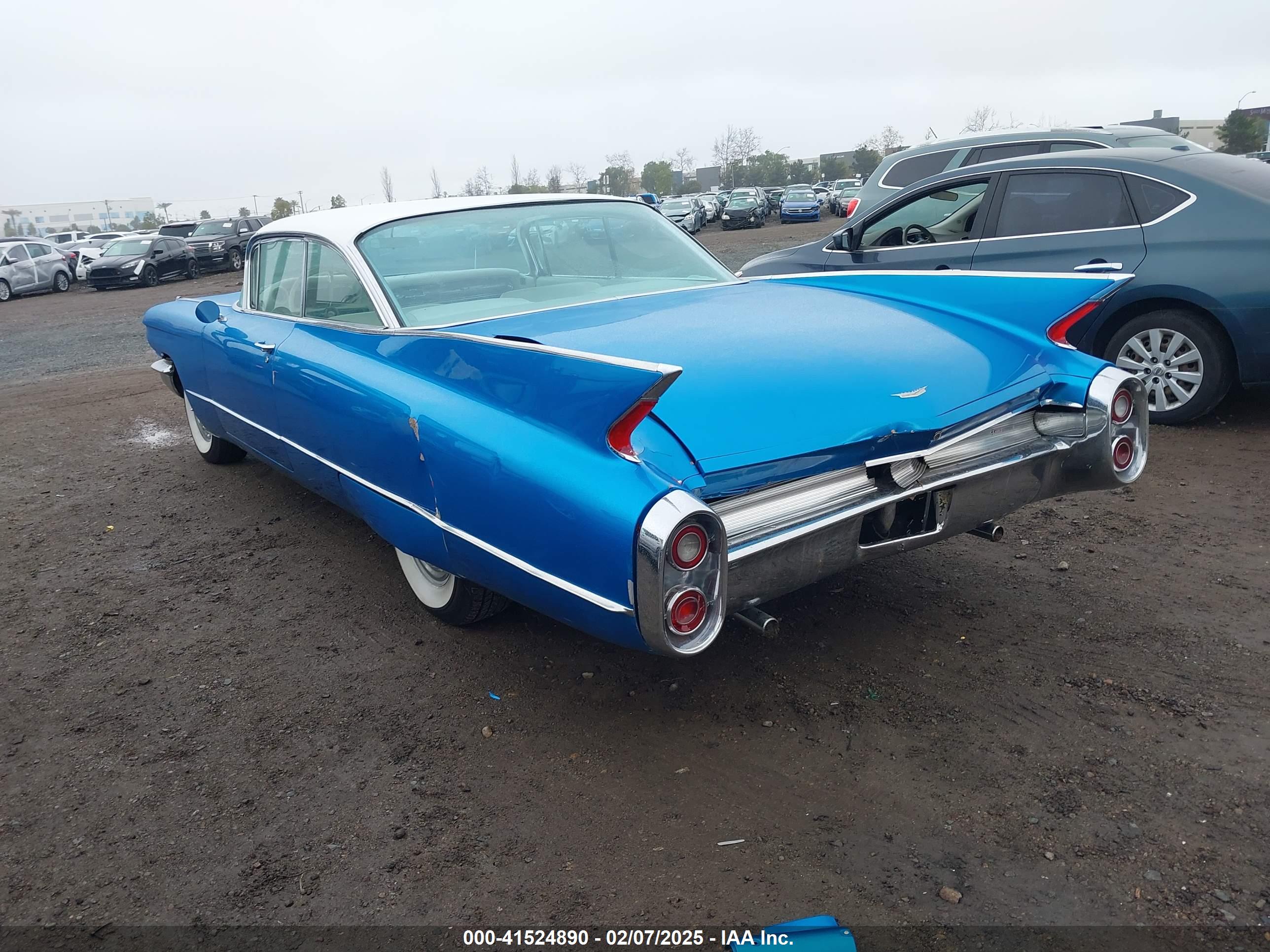 CADILLAC DEVILLE image 3