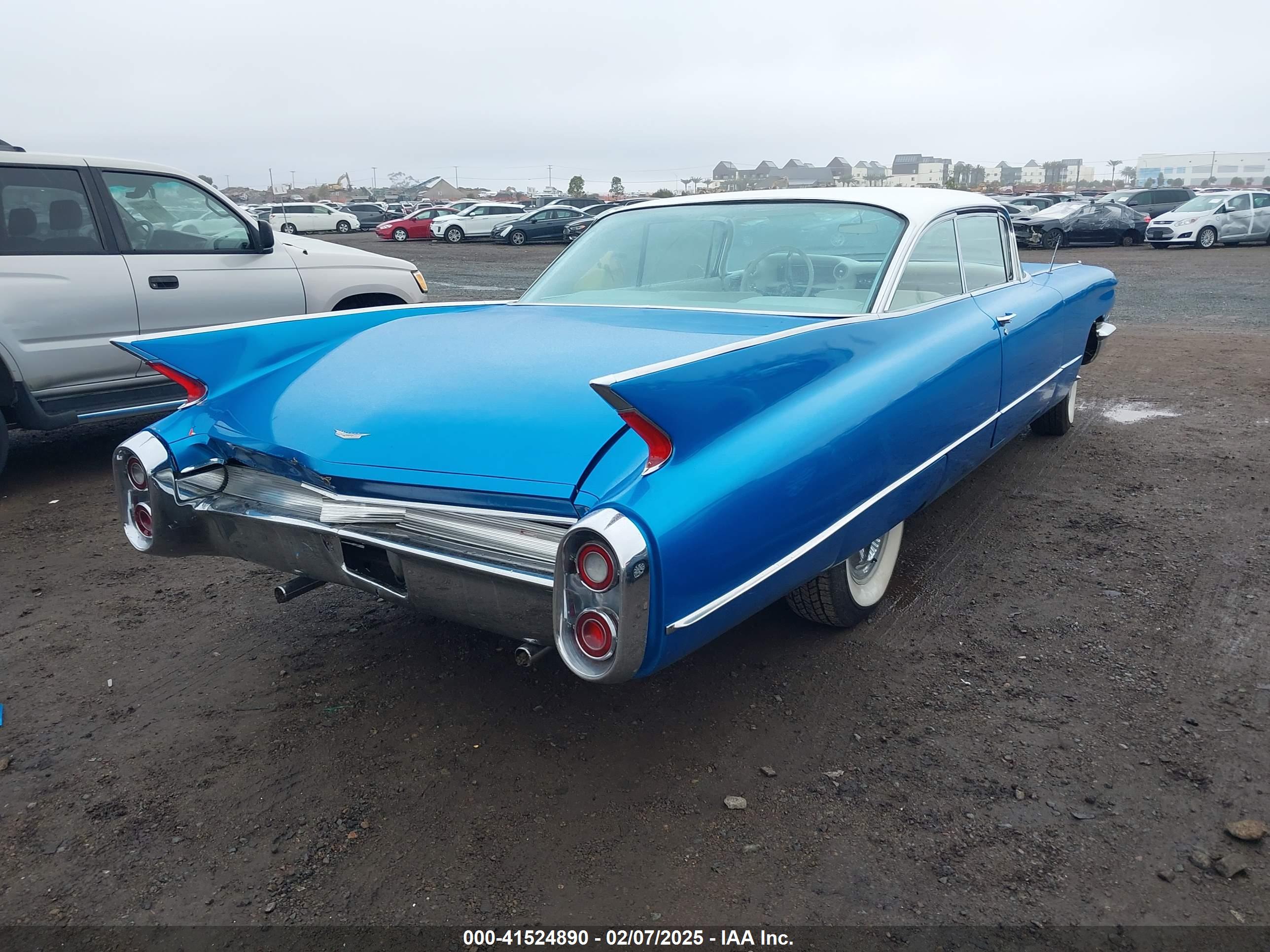 CADILLAC DEVILLE image 4
