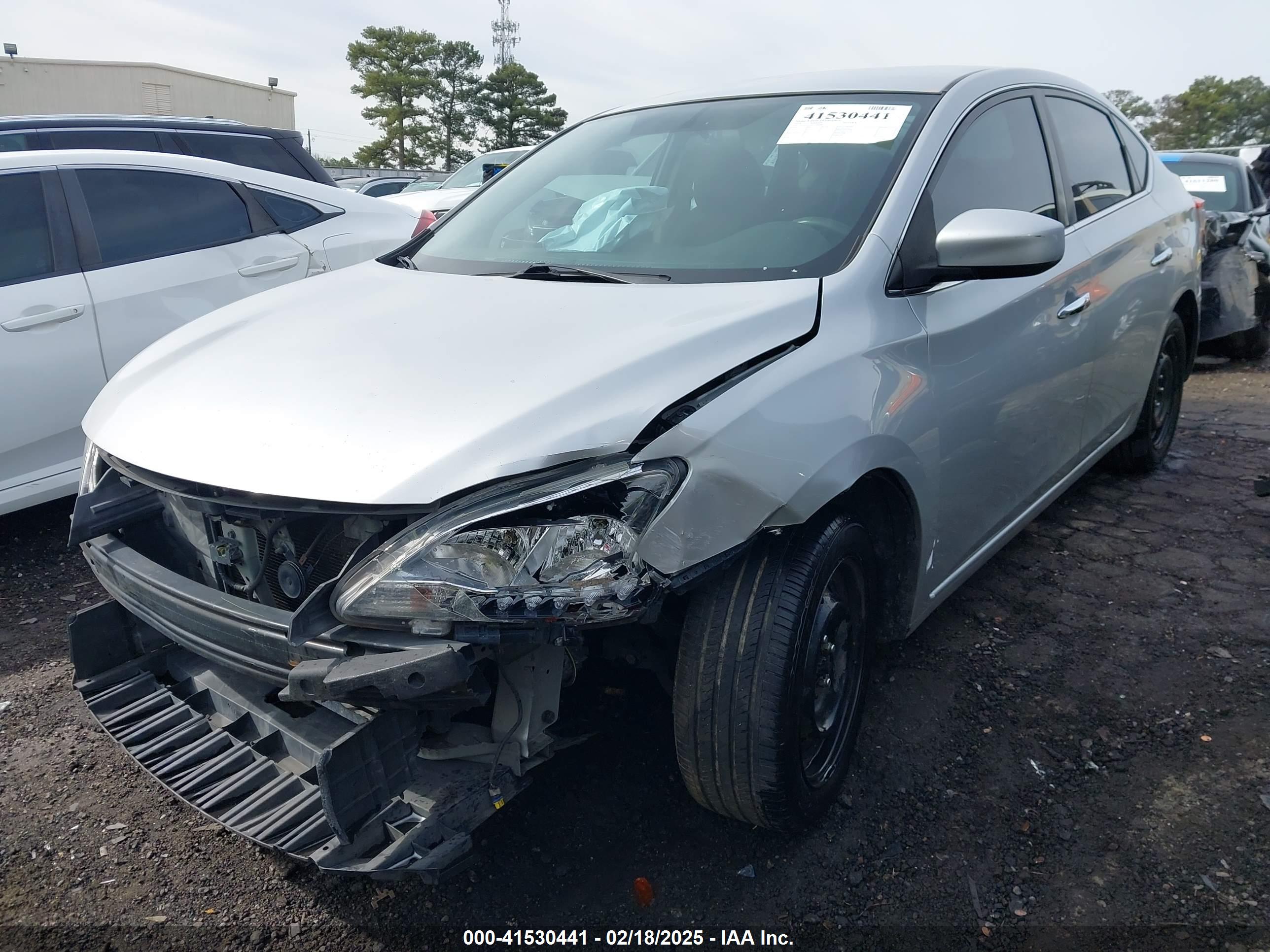 NISSAN SENTRA image 6