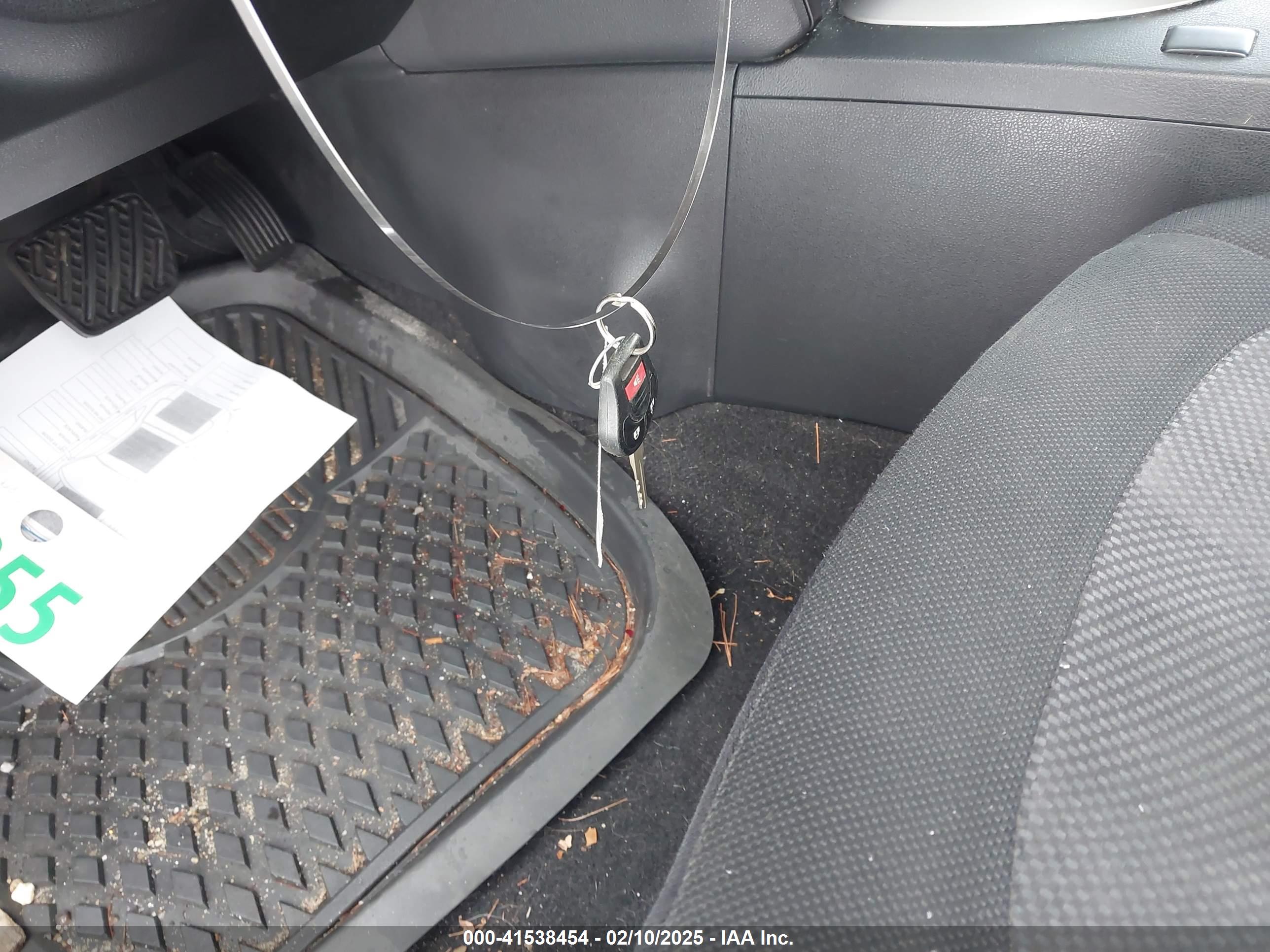 NISSAN ROGUE image 11