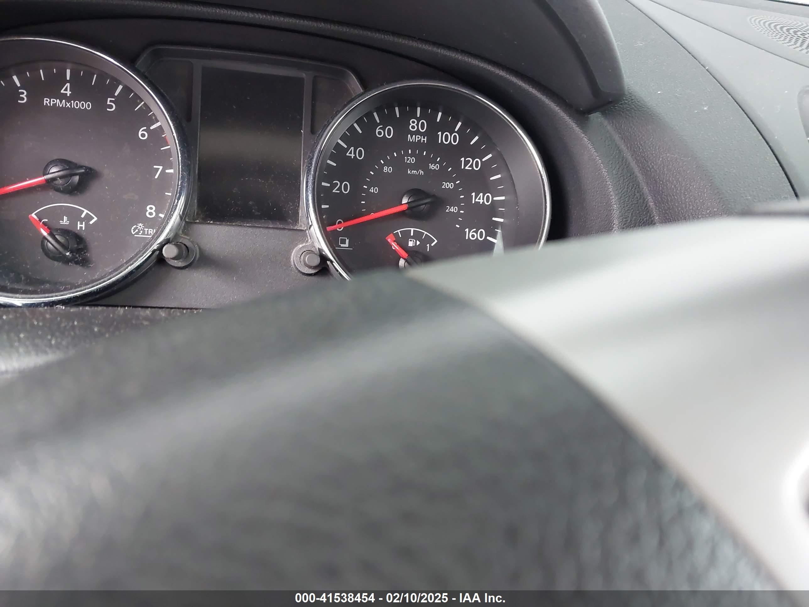 NISSAN ROGUE image 7