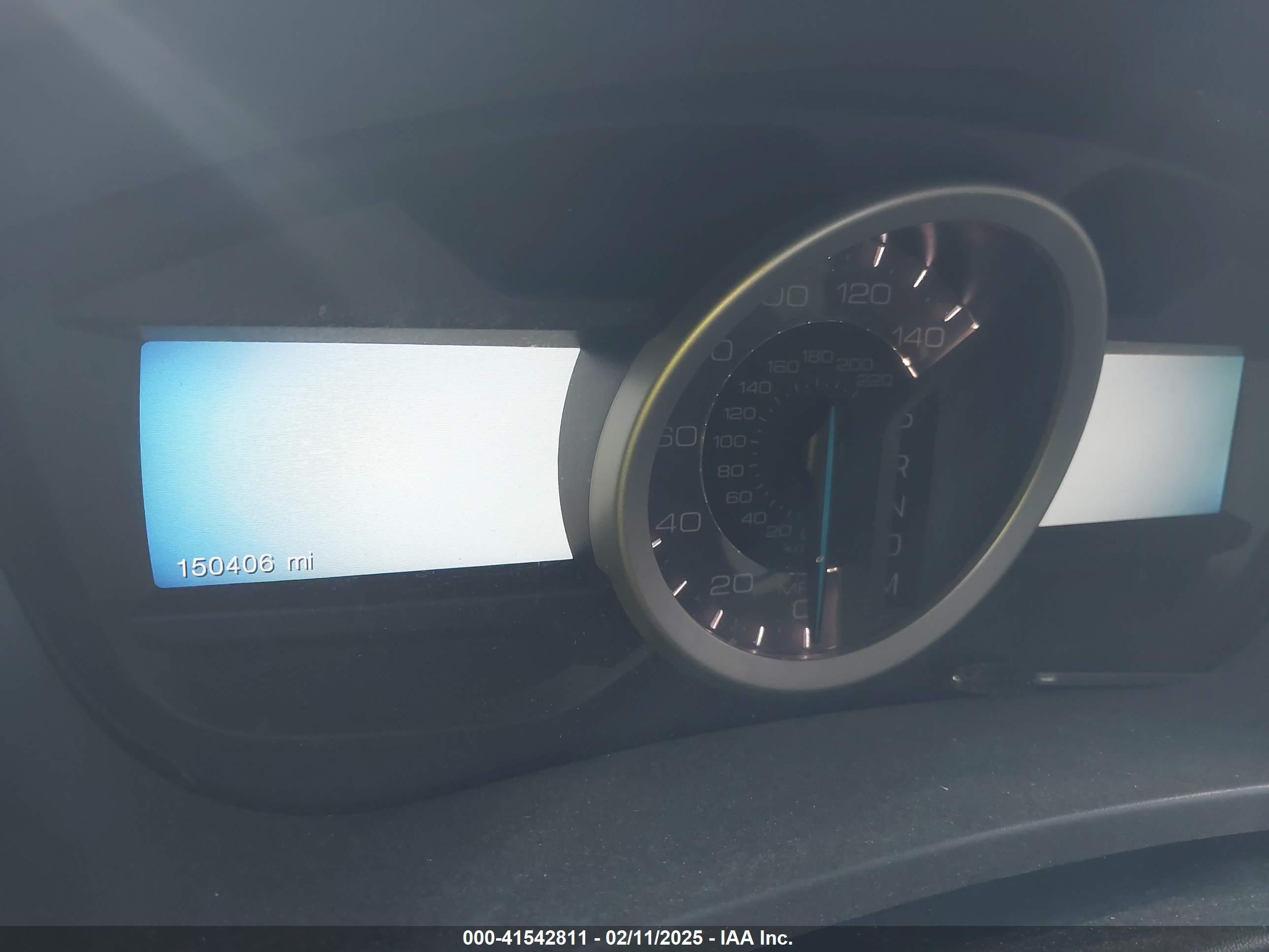 FORD EXPLORER image 7