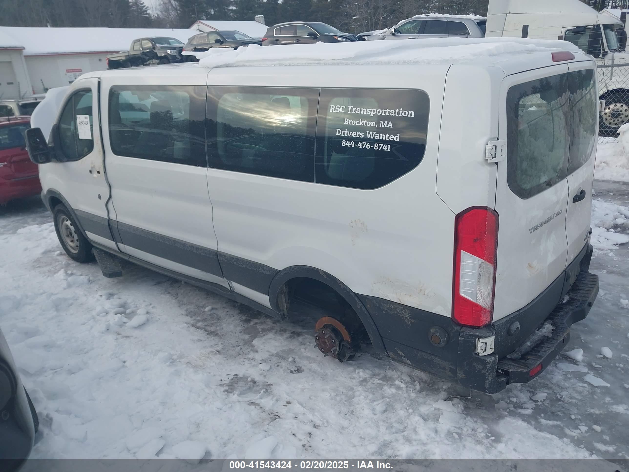FORD TRANSIT-350 image 3