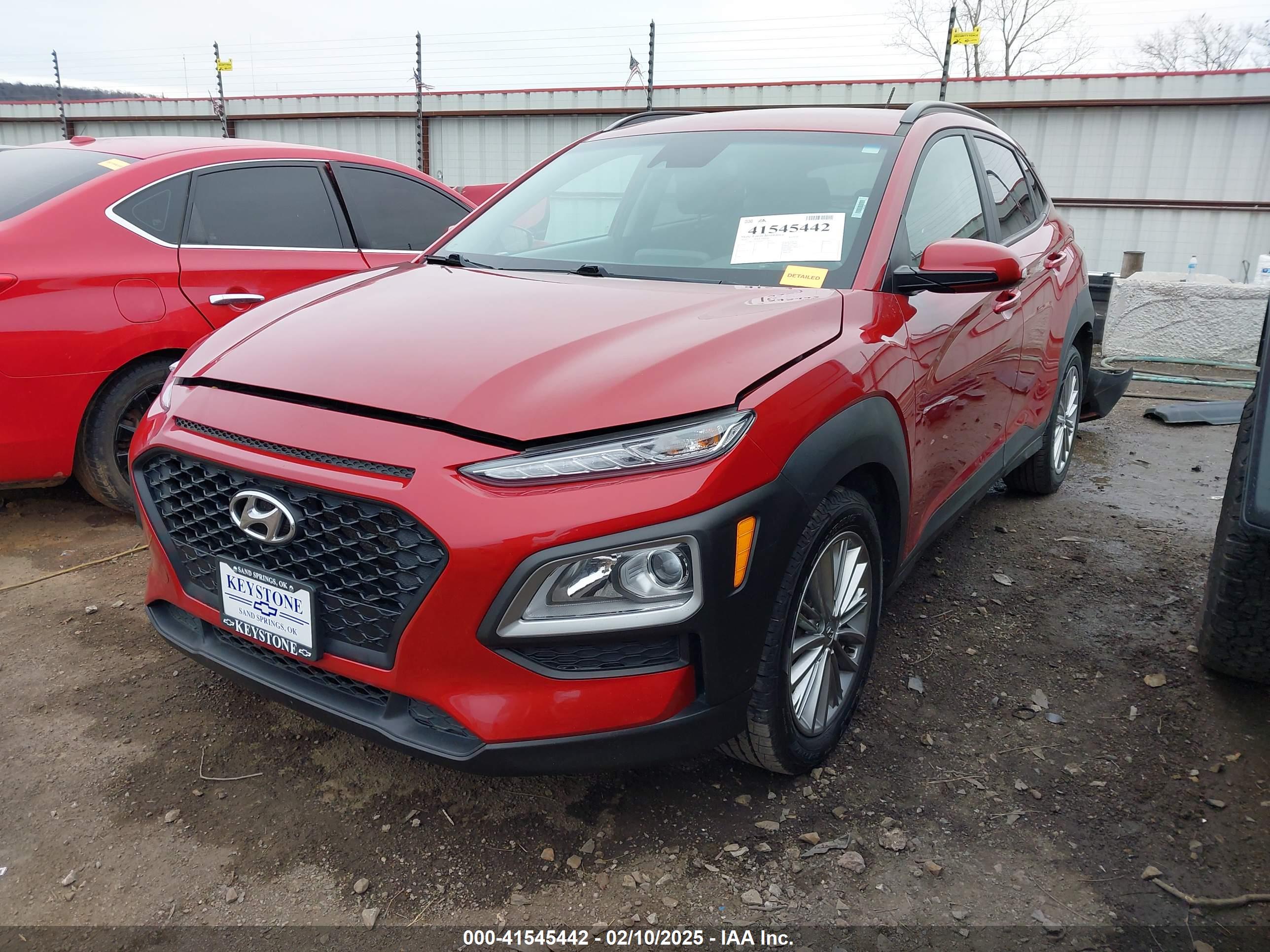HYUNDAI KONA image 2