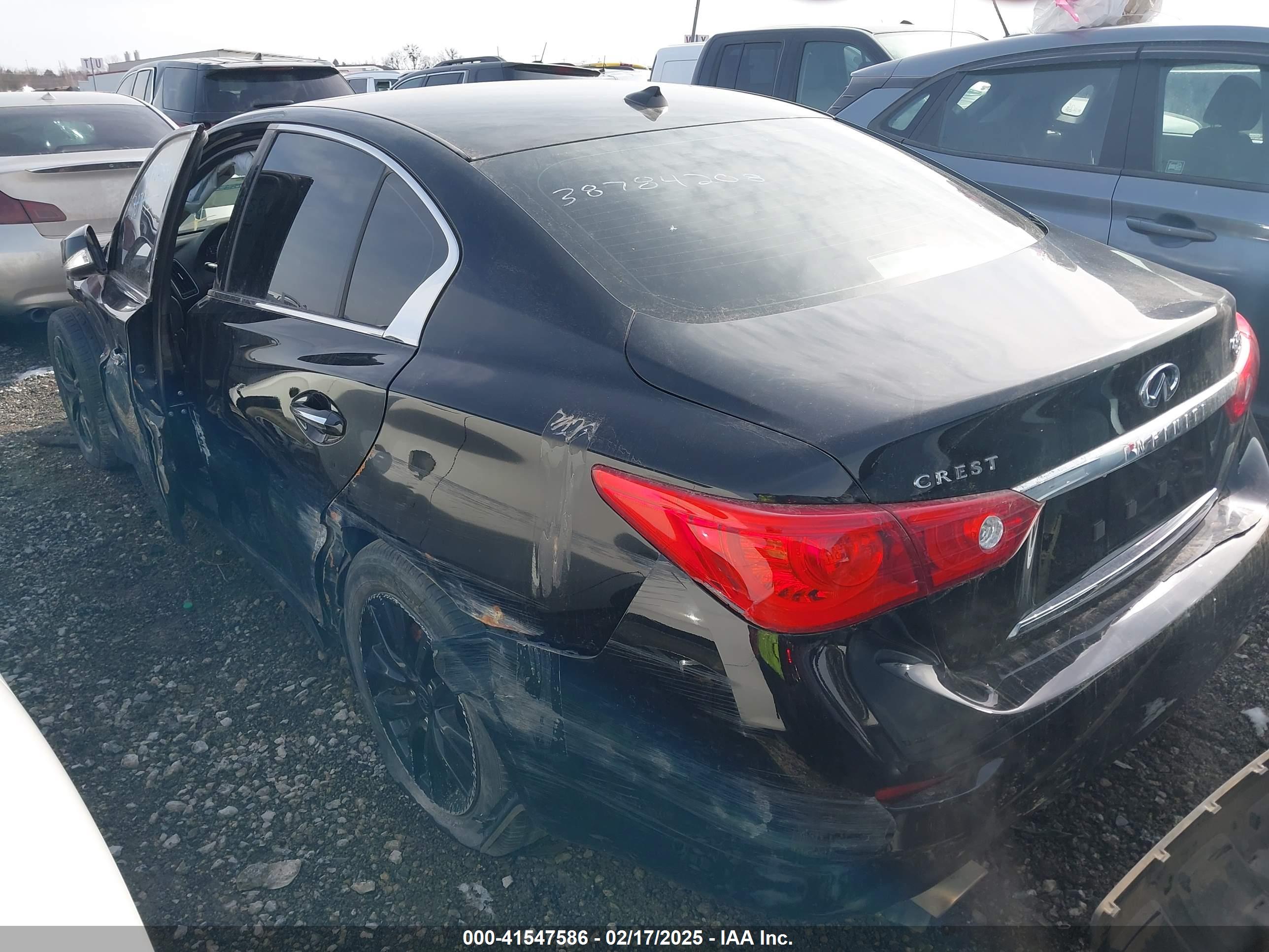 INFINITI Q50 image 3